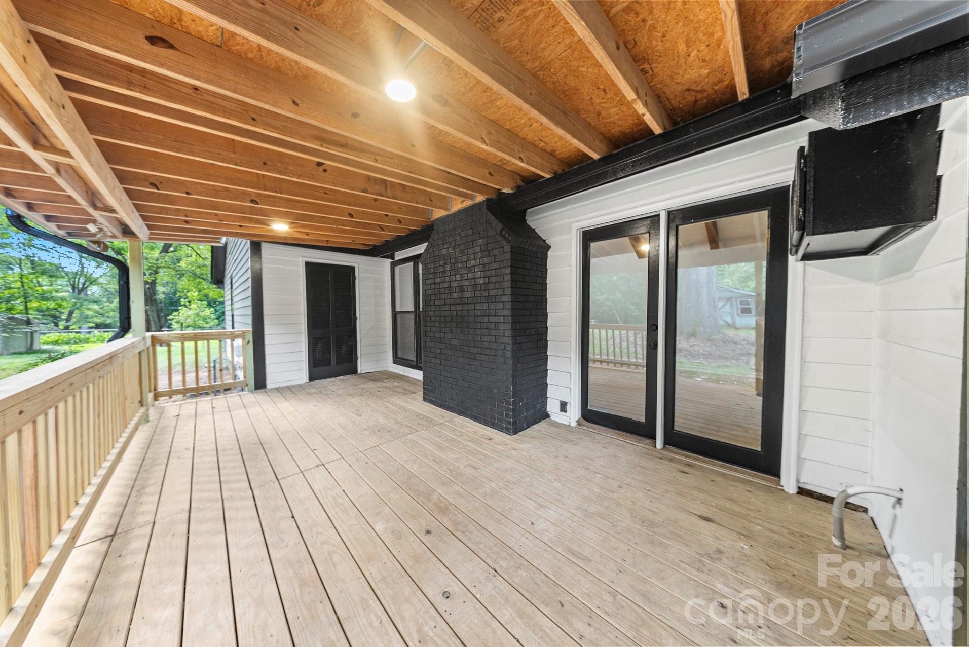 4739 Squirrel Nest Lane — Charlotte