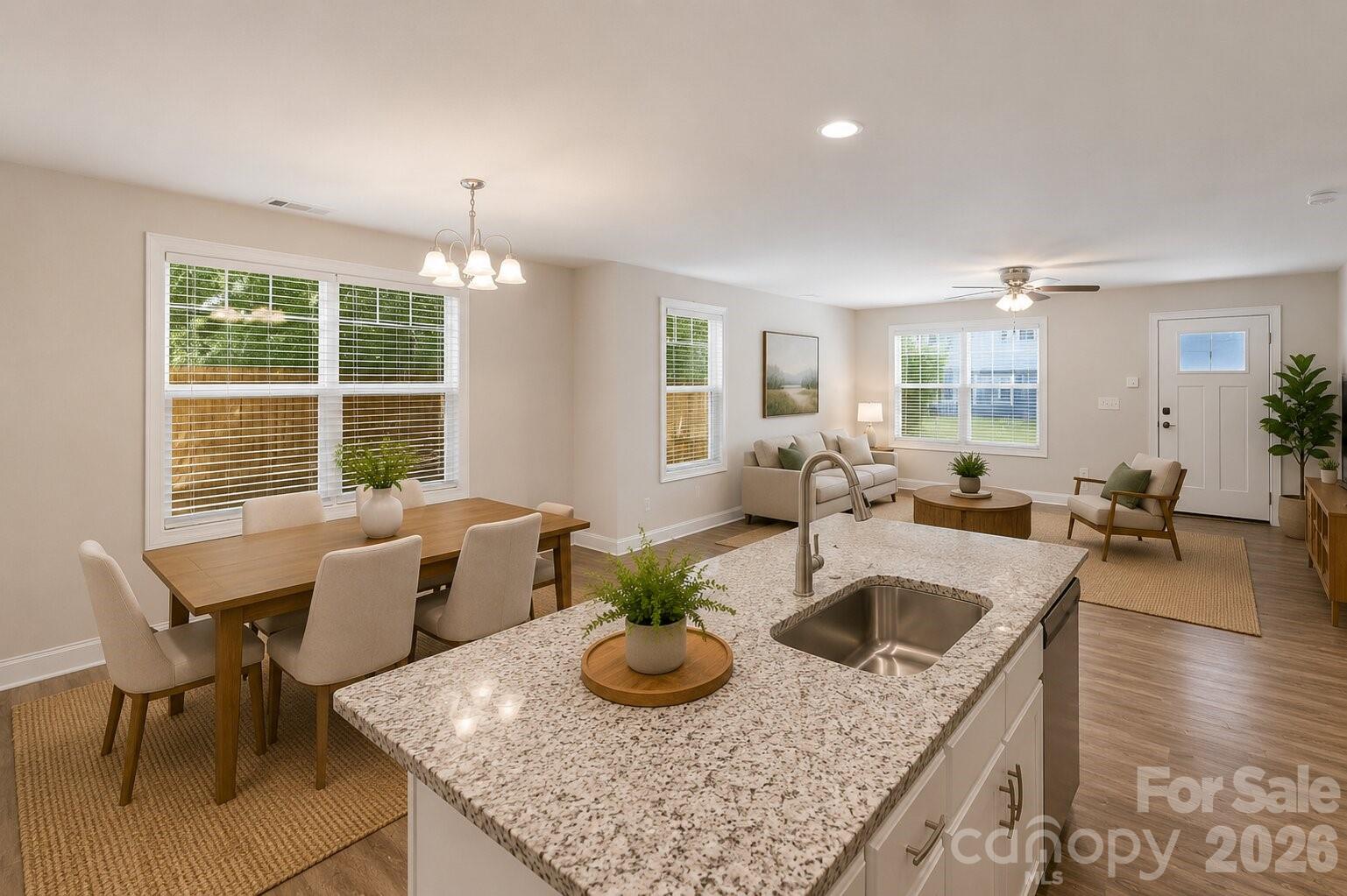 4221 E End Street — Charlotte