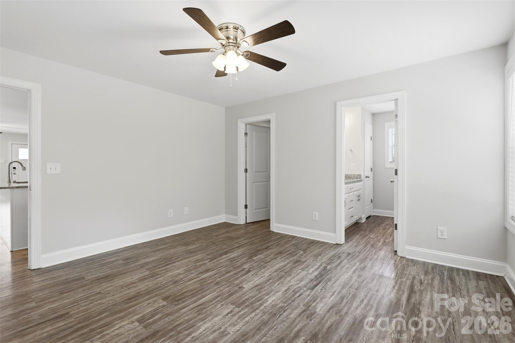 4221 E End Street — Charlotte