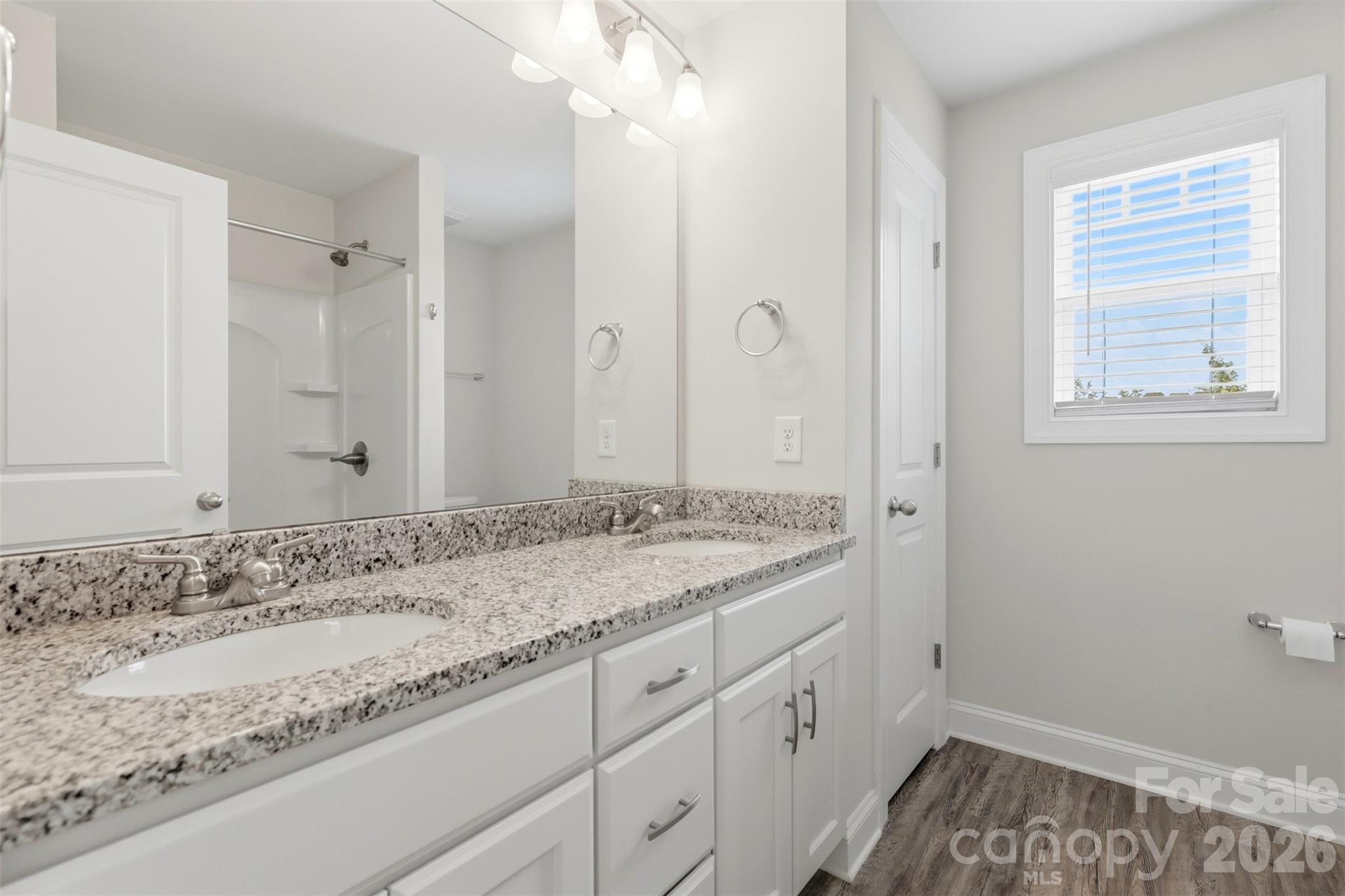 4221 E End Street — Charlotte
