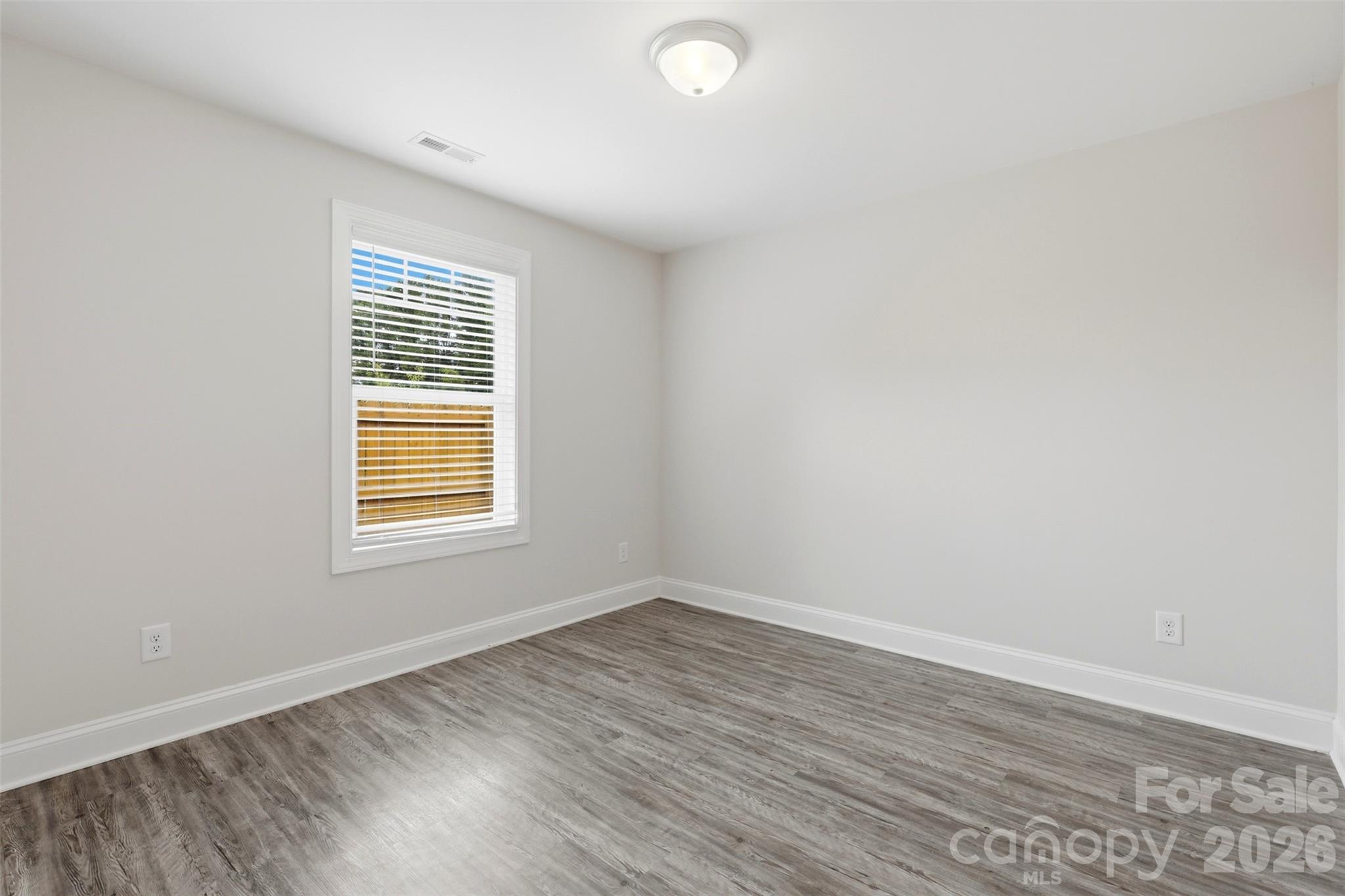 4221 E End Street — Charlotte