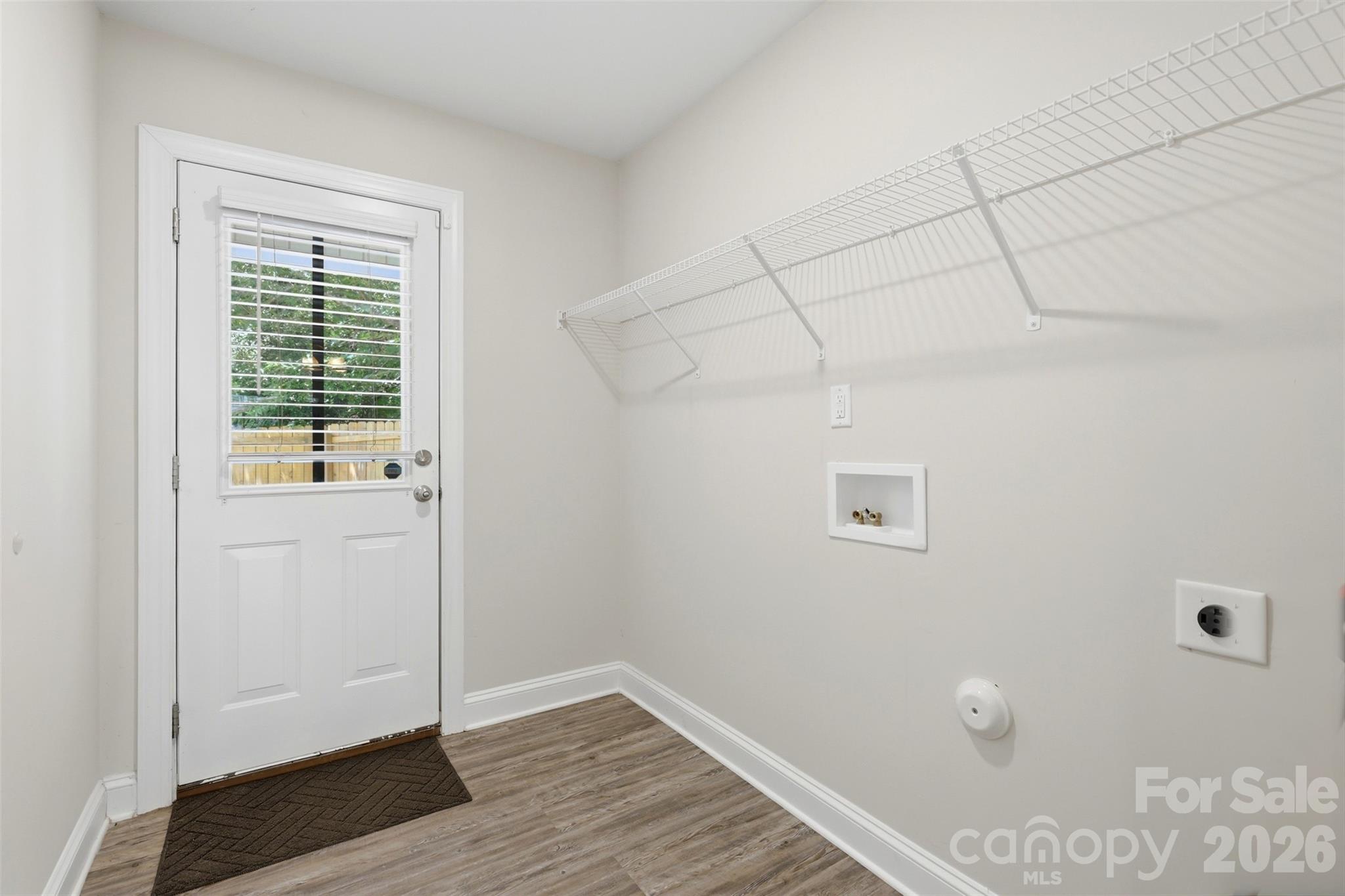 4221 E End Street — Charlotte