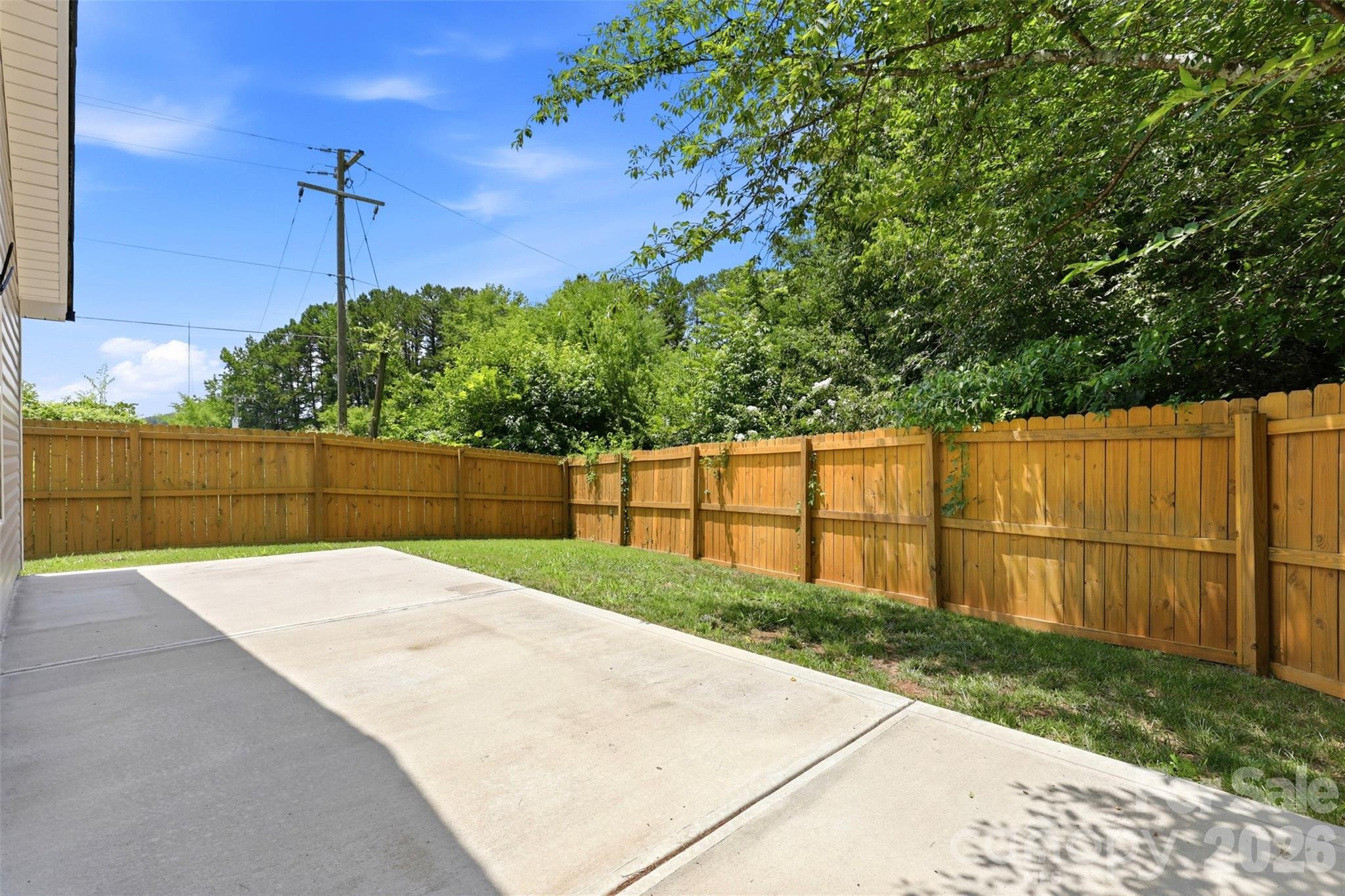 4221 E End Street — Charlotte
