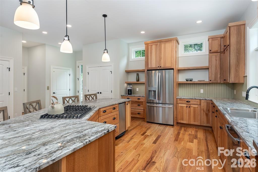 326 Golden Valley Drive — Hendersonville