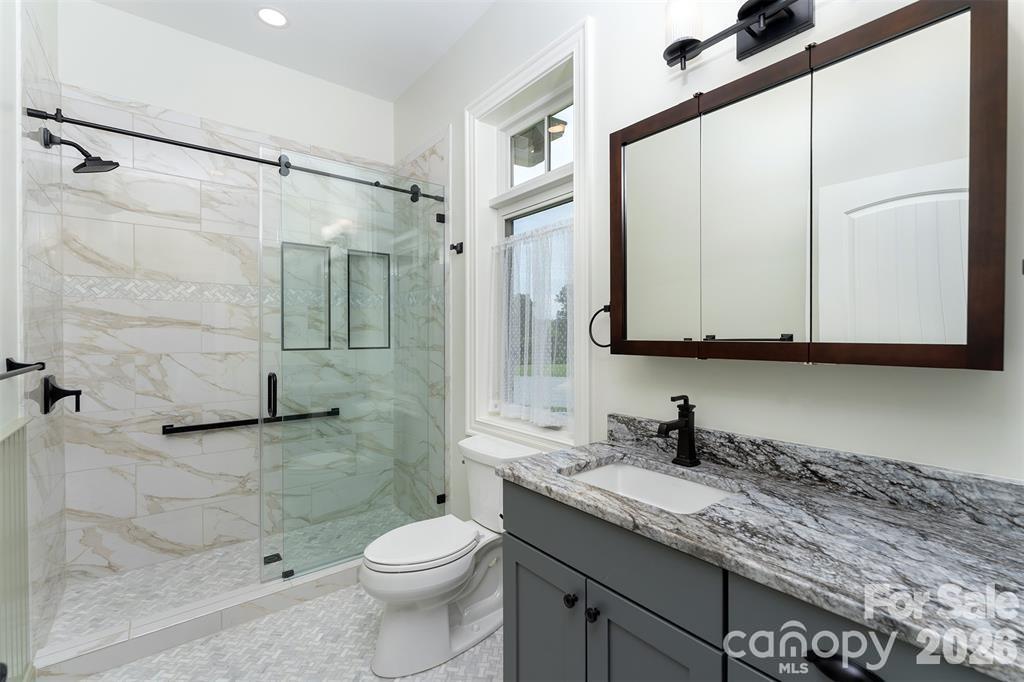 326 Golden Valley Drive — Hendersonville