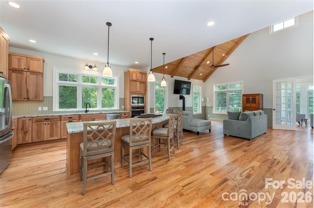 326 Golden Valley Drive — Hendersonville