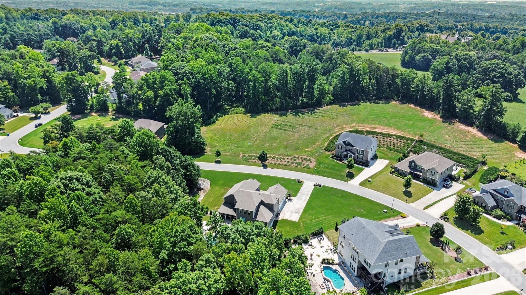 122 Campanile Drive — Mooresville