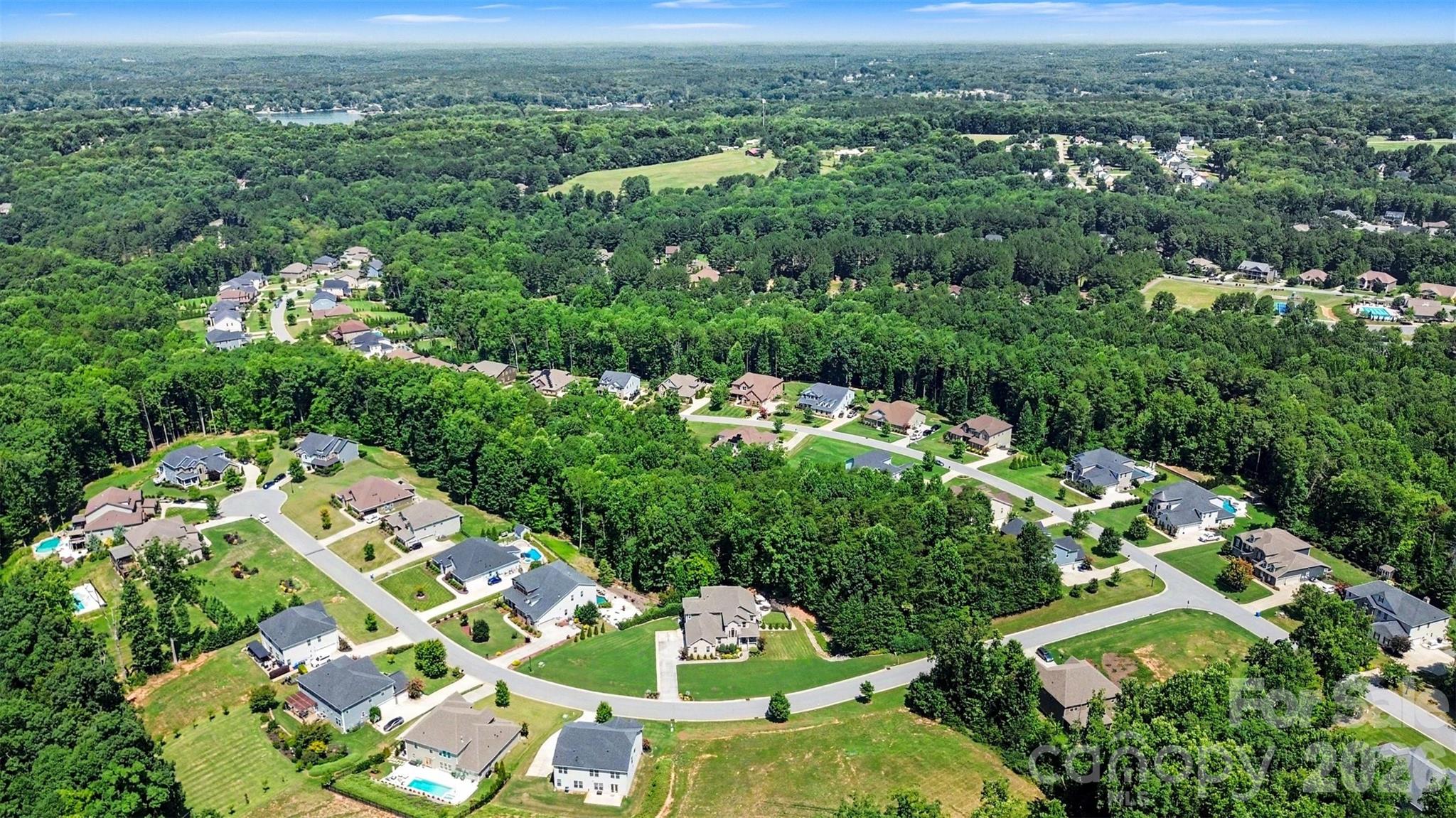 122 Campanile Drive — Mooresville