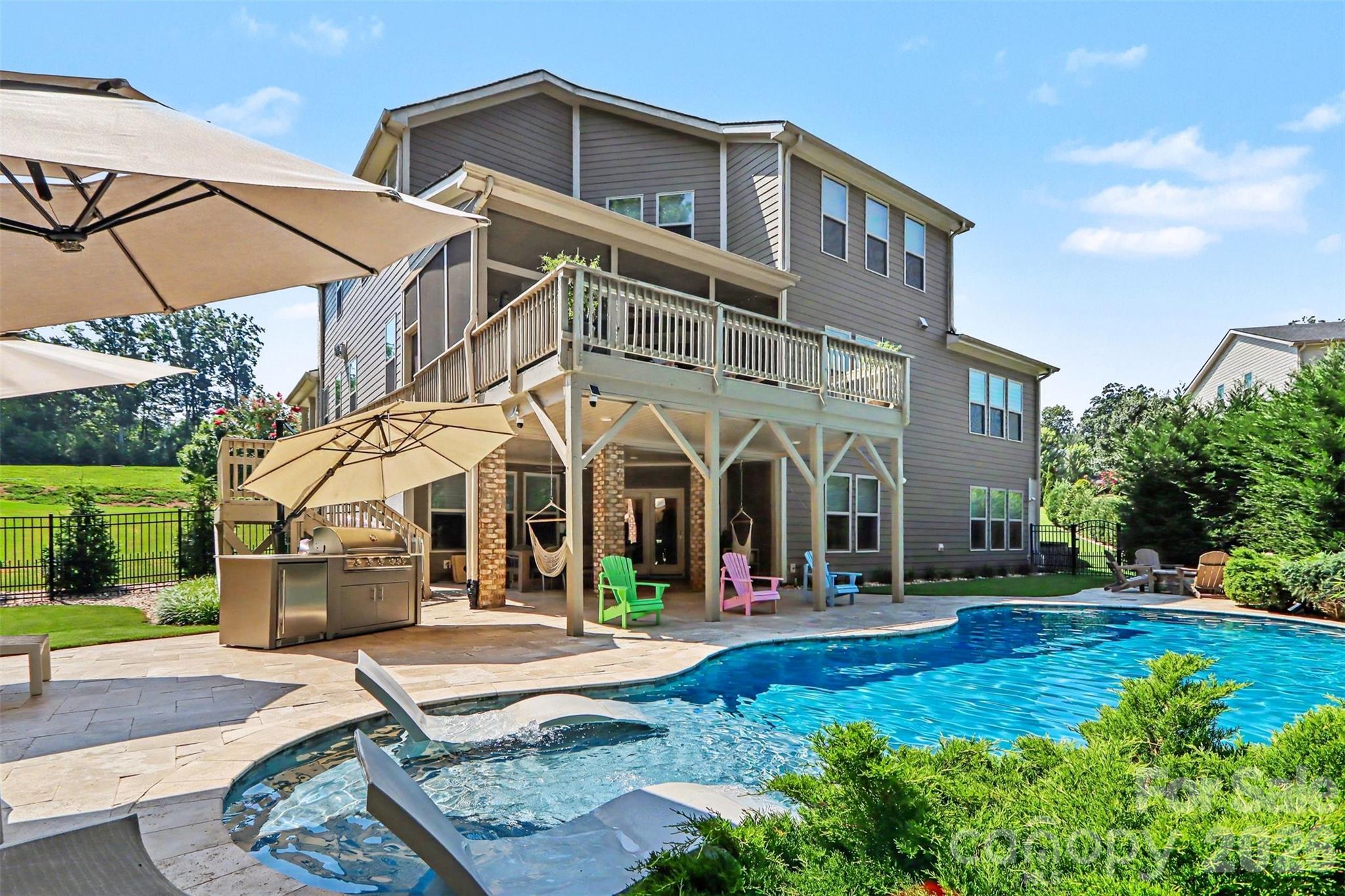 122 Campanile Drive — Mooresville