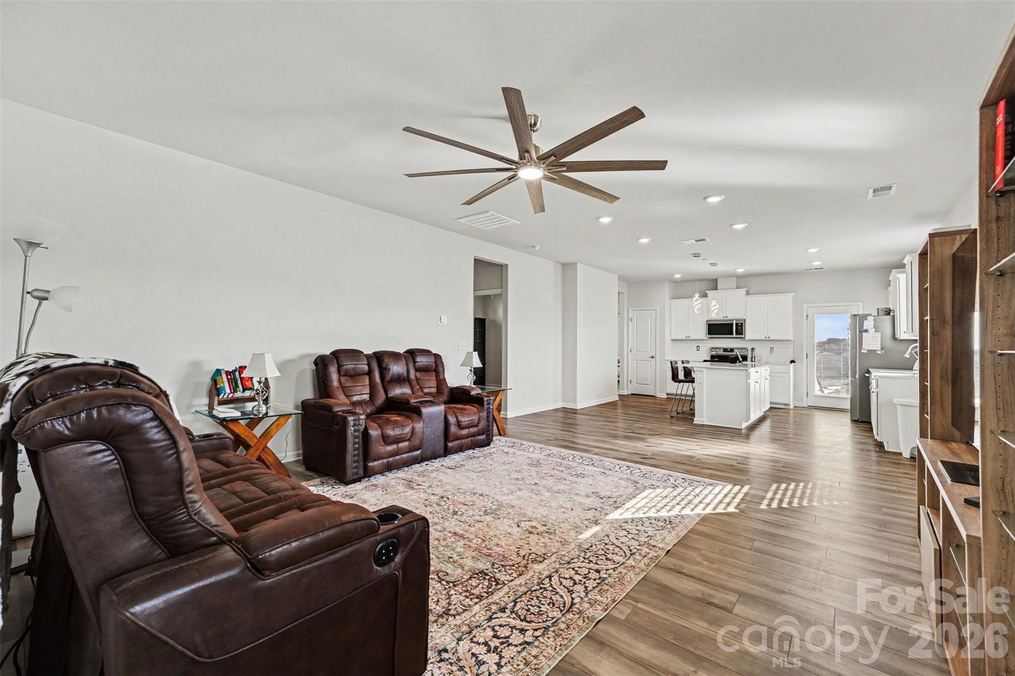 5192 Duck Lane — Catawba