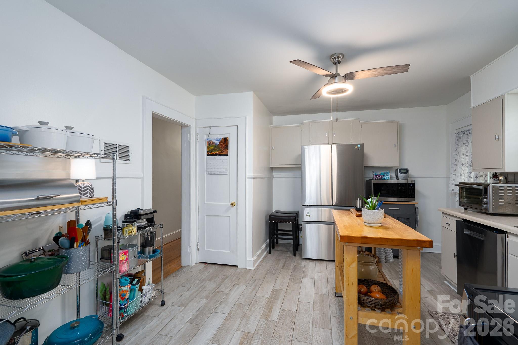 1017 Druid Circle — Charlotte