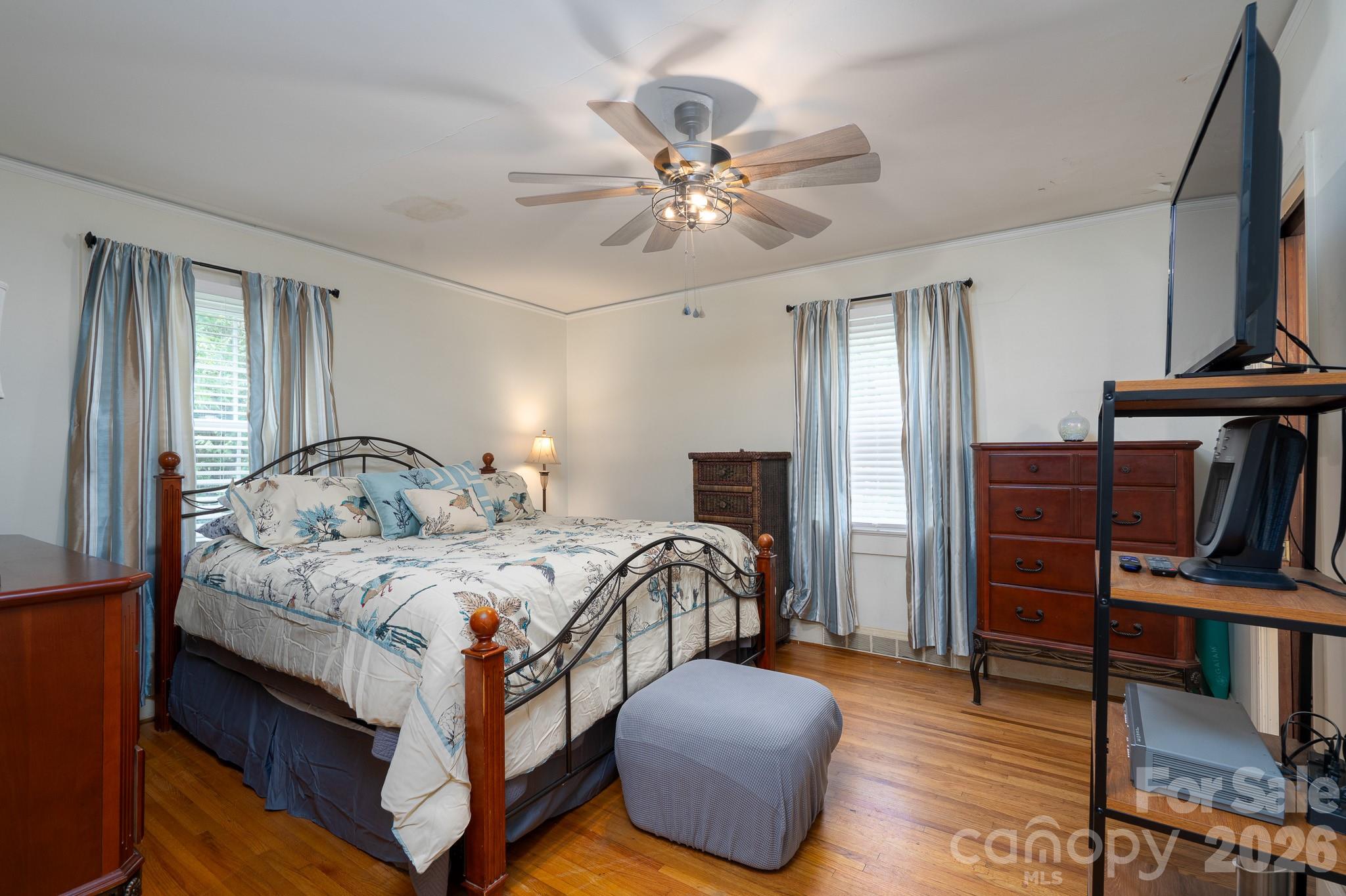 1017 Druid Circle — Charlotte
