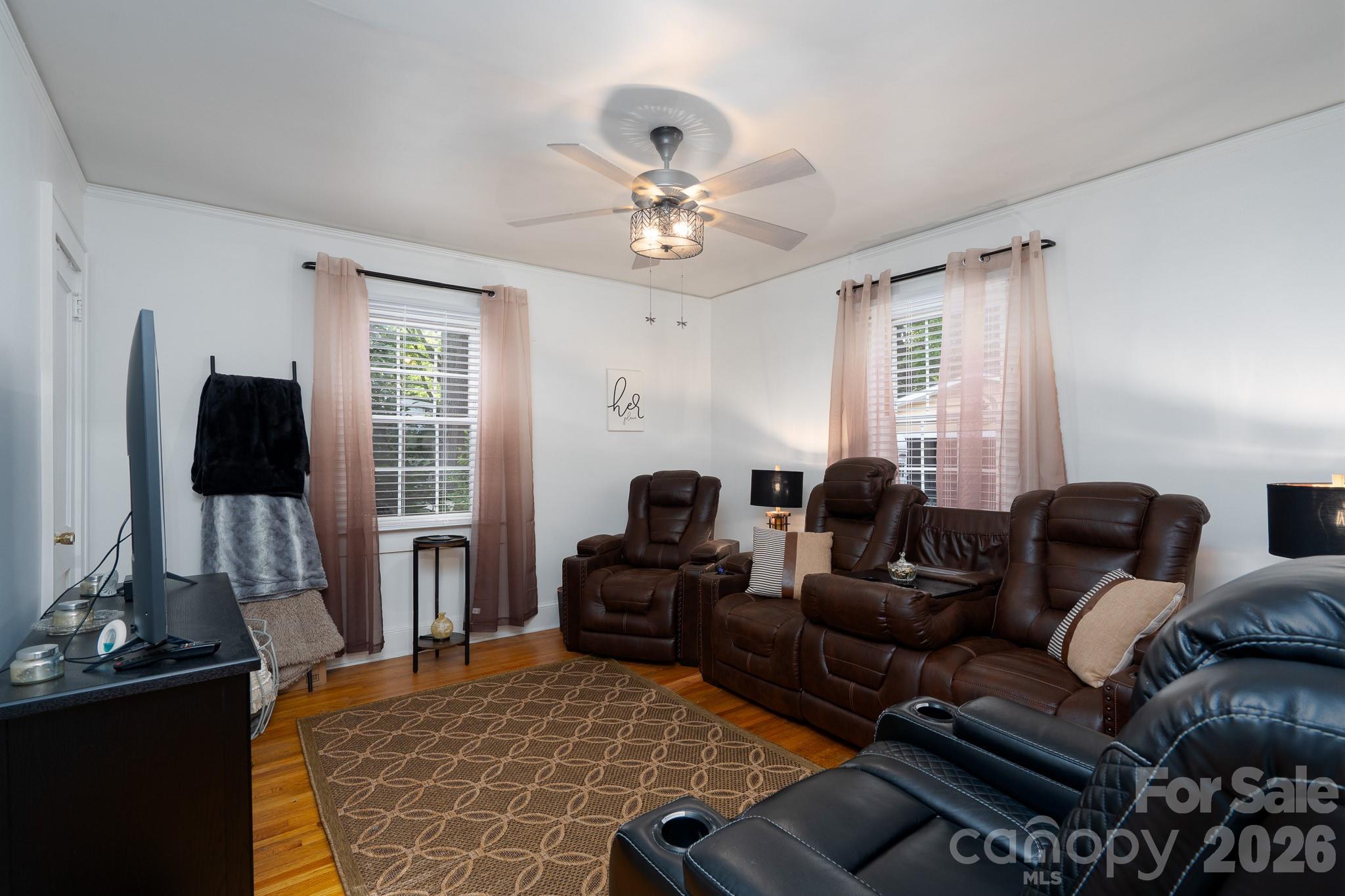 1017 Druid Circle — Charlotte