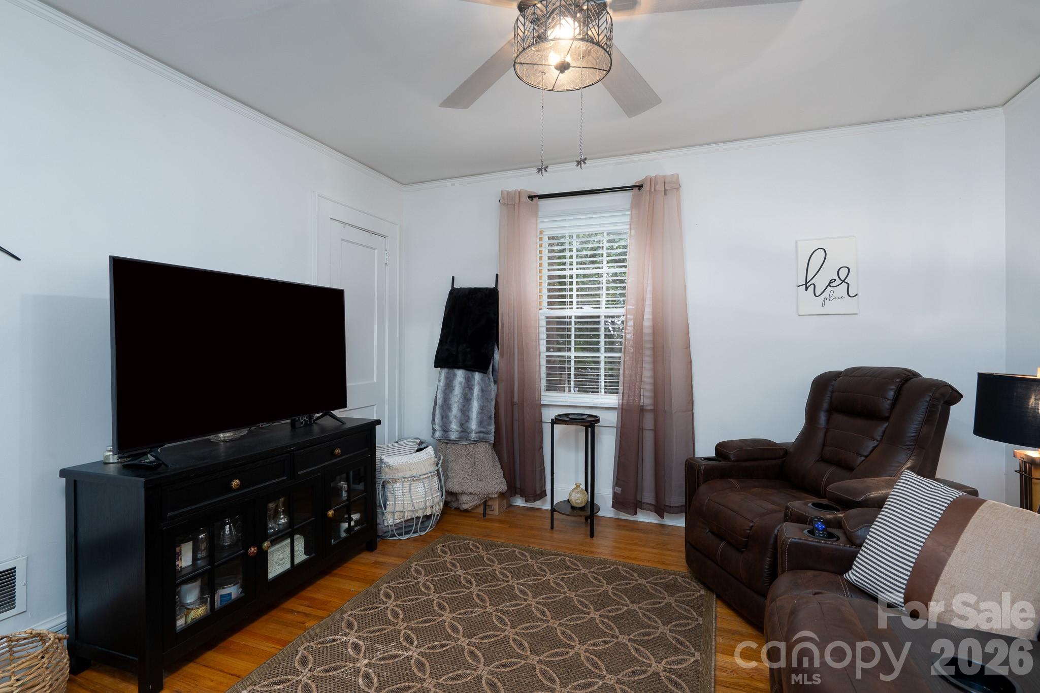 1017 Druid Circle — Charlotte