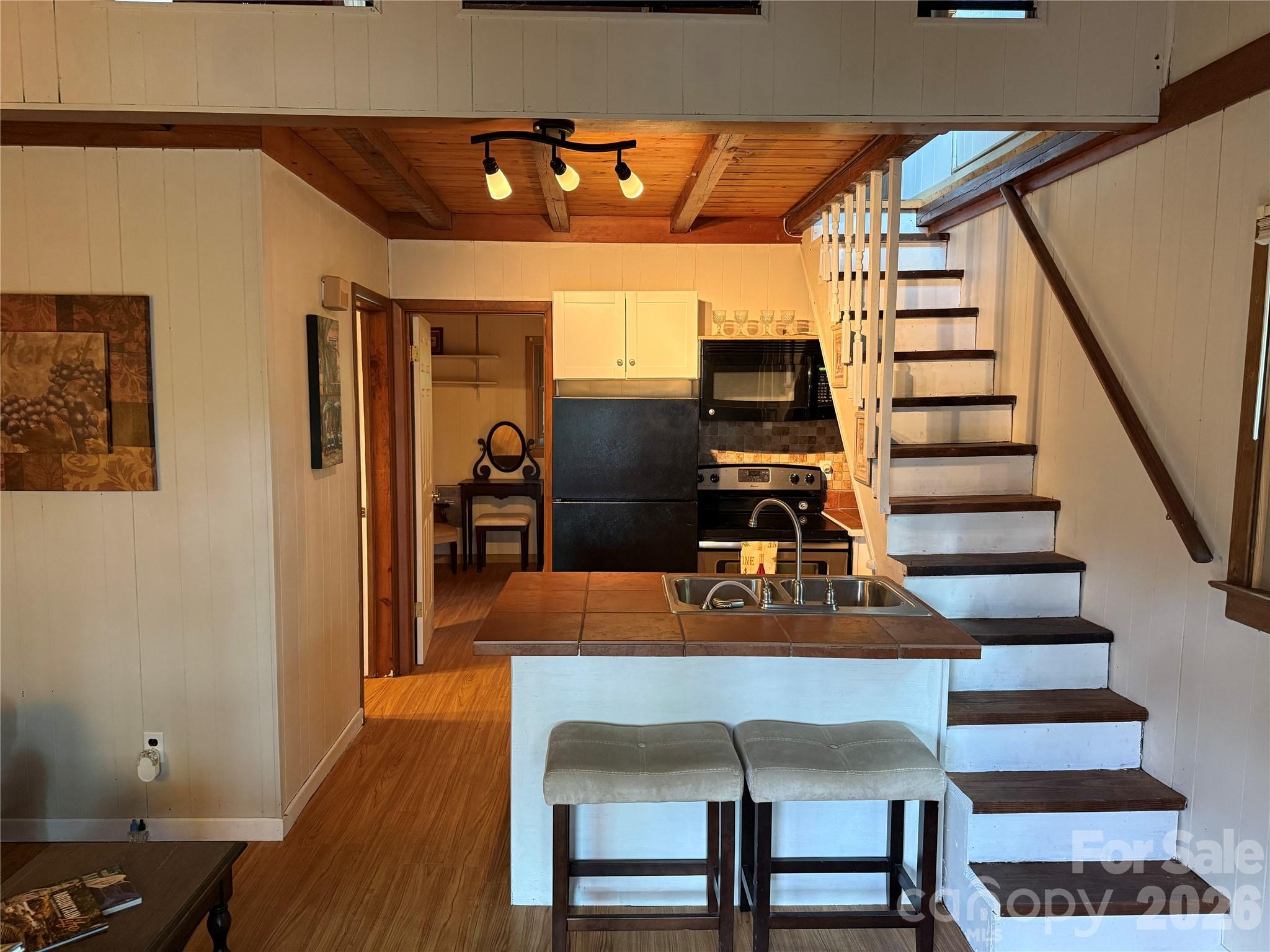 125 Hawks Nest Lane #C/1 — Highlands