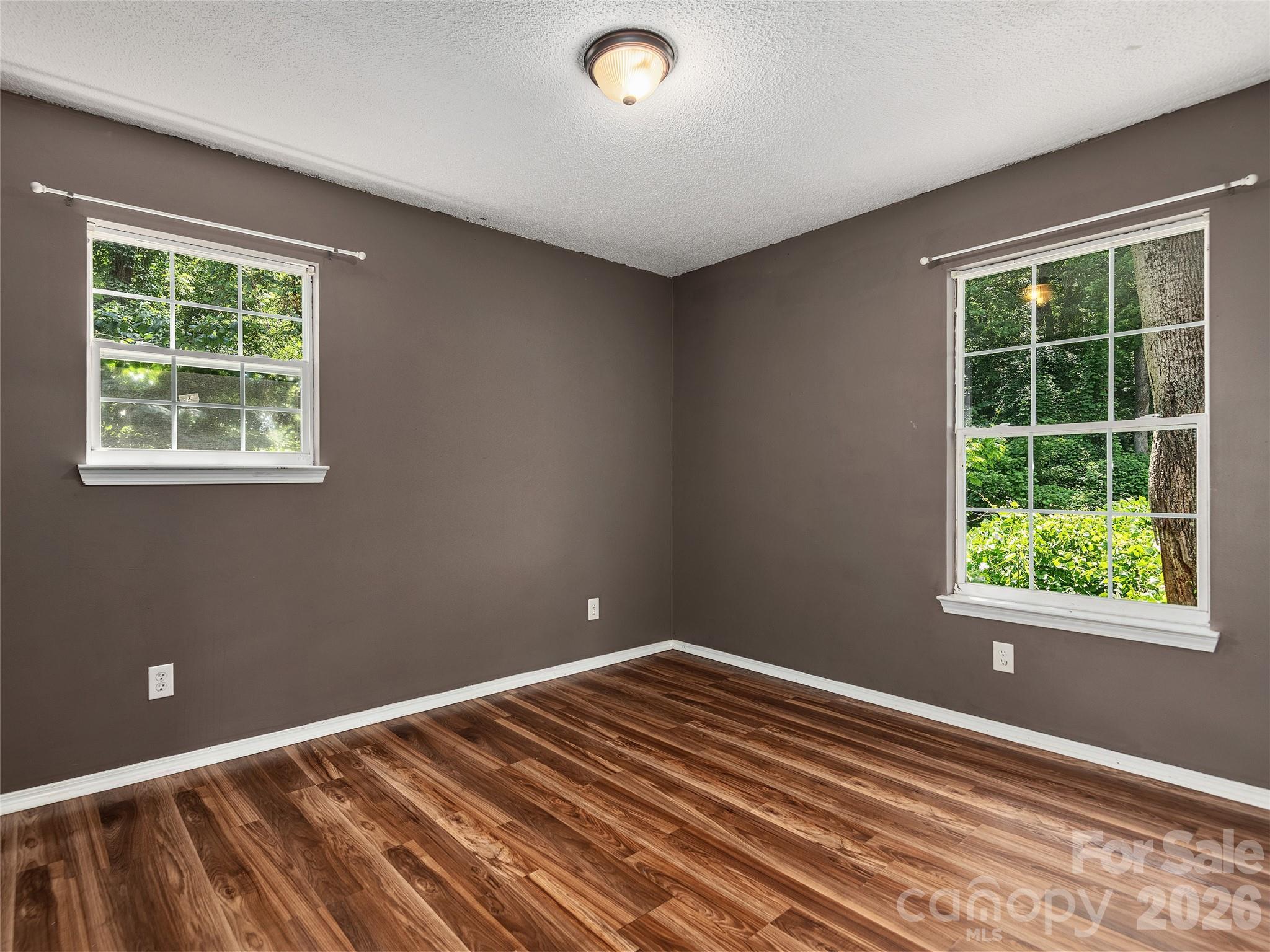 321 Virginia Avenue — Asheville