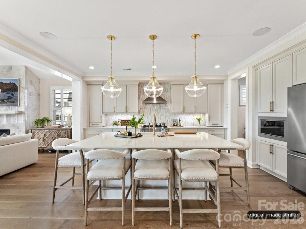 6535 Cashion Road — Huntersville