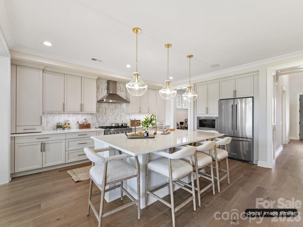 6535 Cashion Road — Huntersville