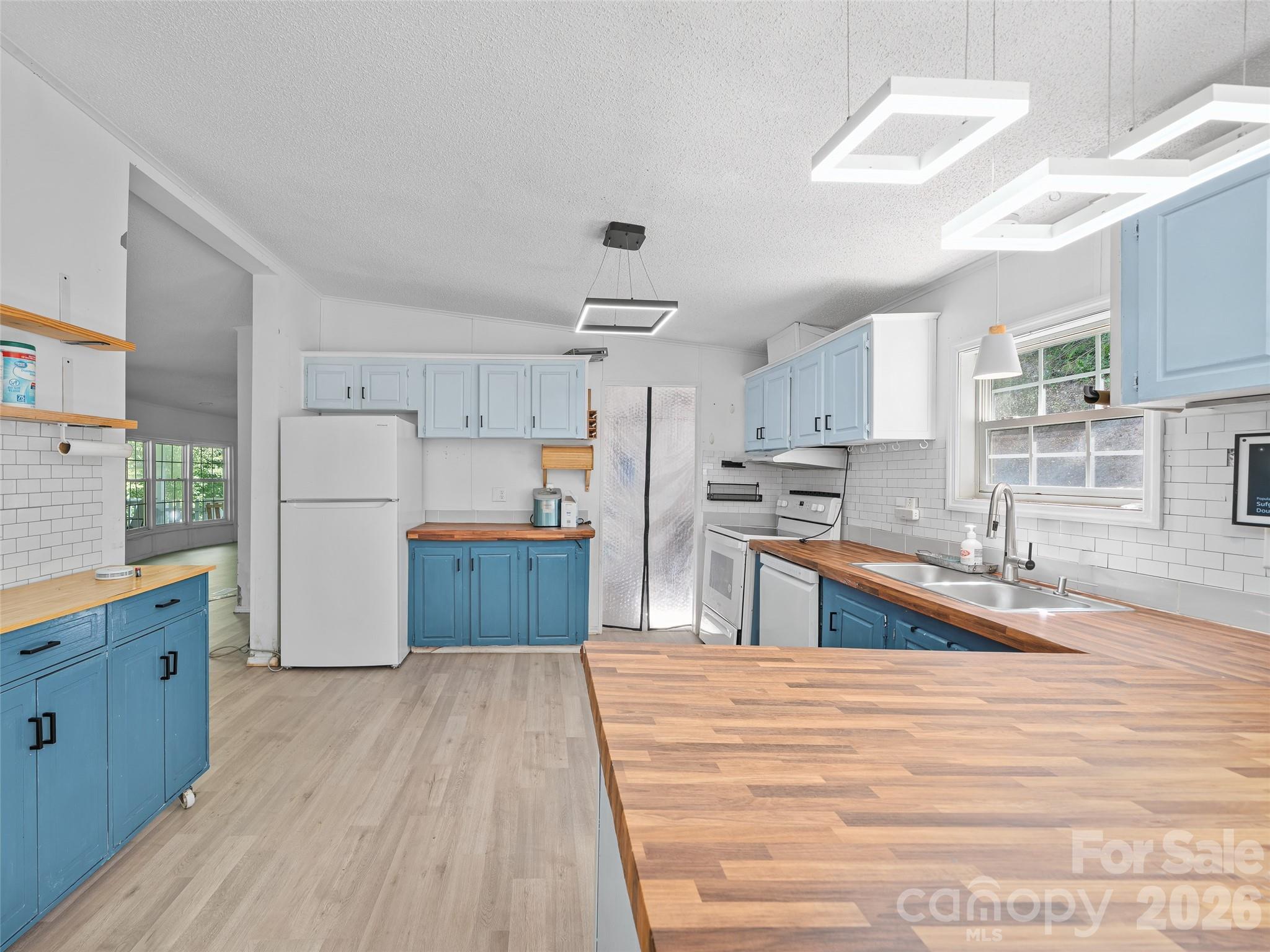 59 Sprinkle Drive — Spruce Pine