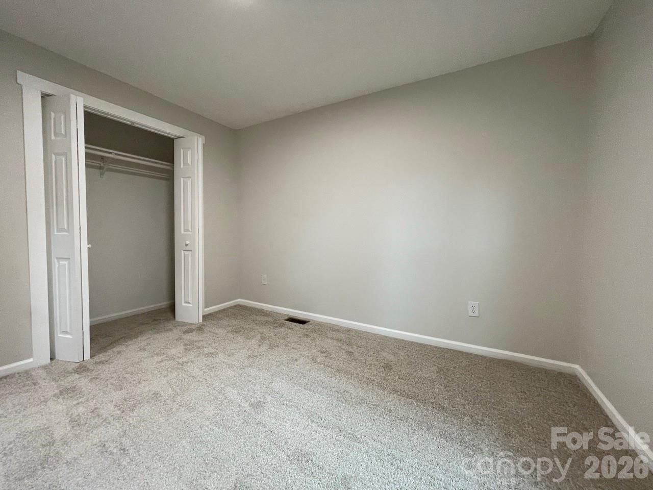 1617 W 4th Avenue — Gastonia