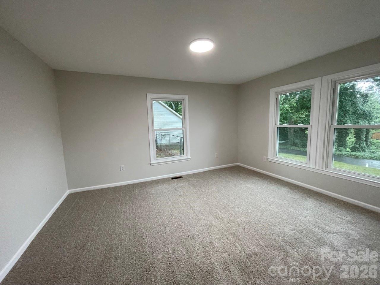 1617 W 4th Avenue — Gastonia