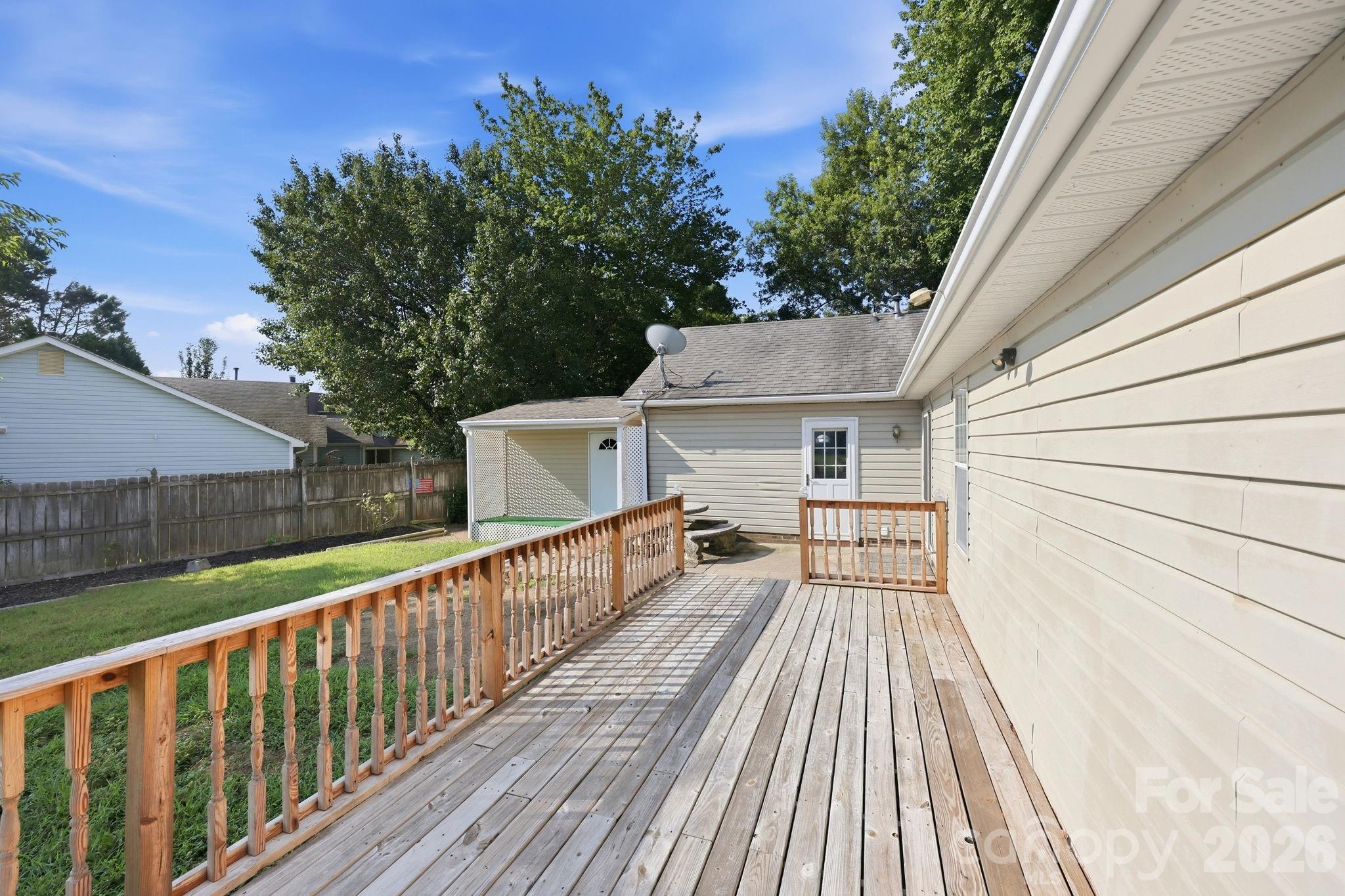 6323 Martin Lake Road — Charlotte