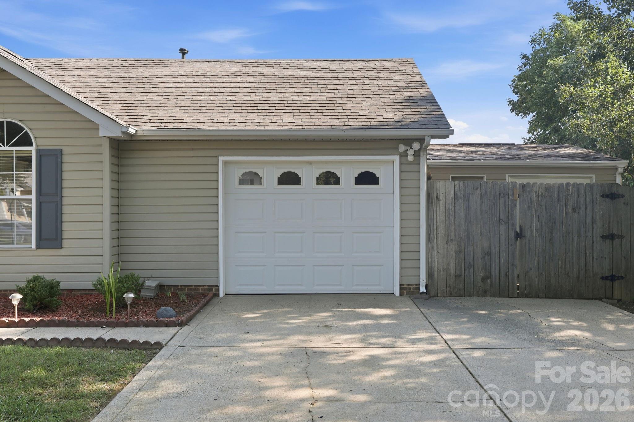 6323 Martin Lake Road — Charlotte