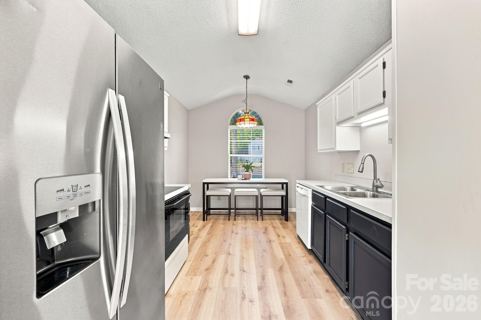 6323 Martin Lake Road — Charlotte