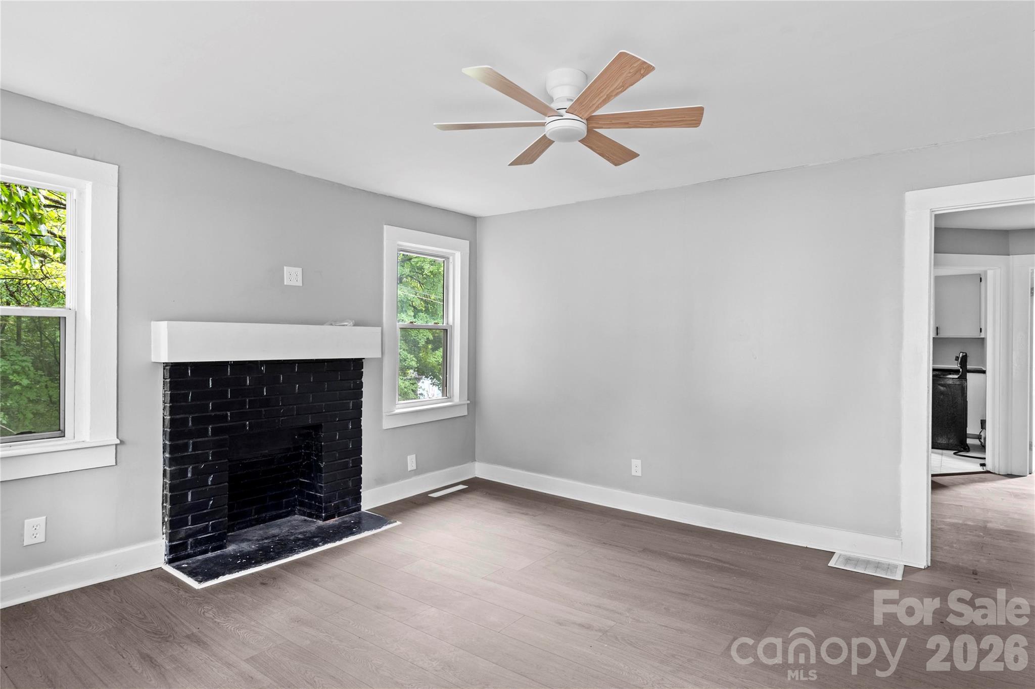 119 Osborne Street — Jonesville