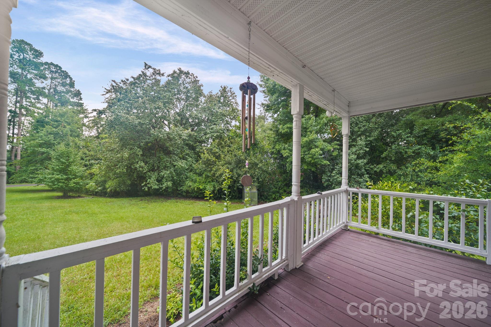261 Lakeside Drive — Hartsville