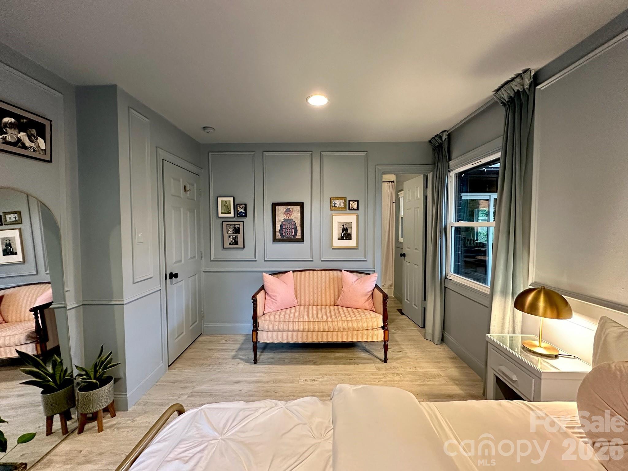 4508 Ivanhoe Place — Charlotte