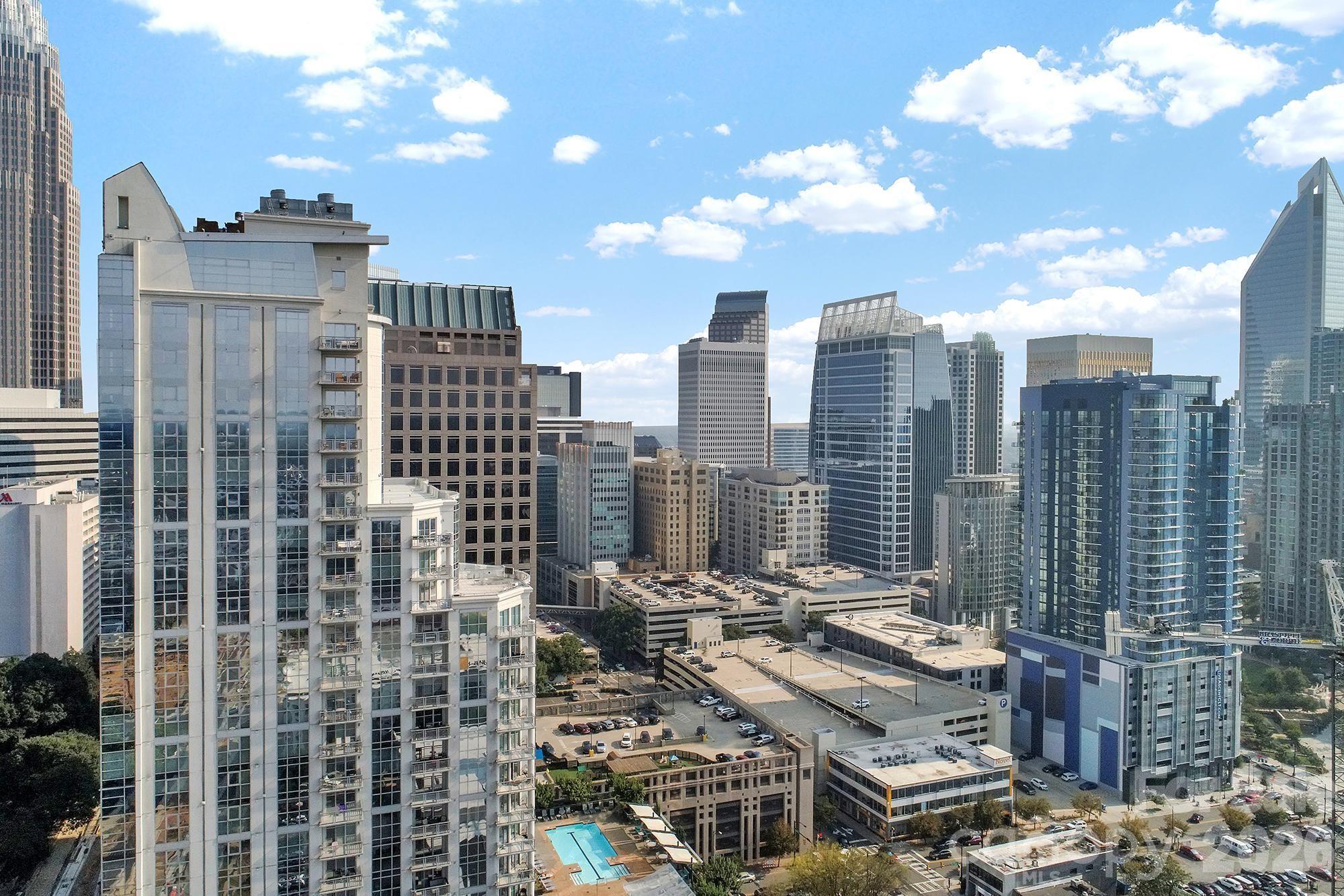 333 W Trade Street #2701 — Charlotte
