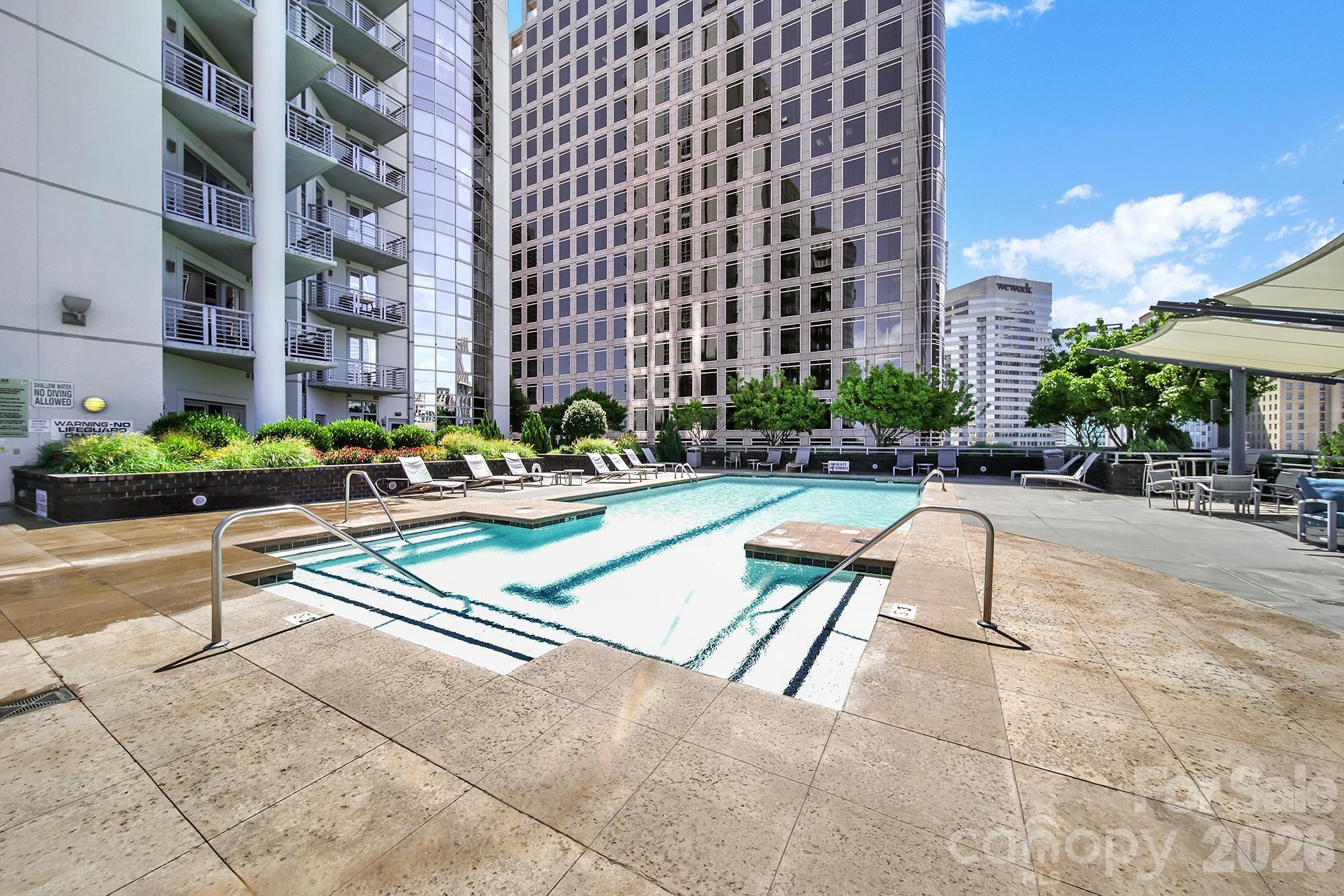333 W Trade Street #2701 — Charlotte