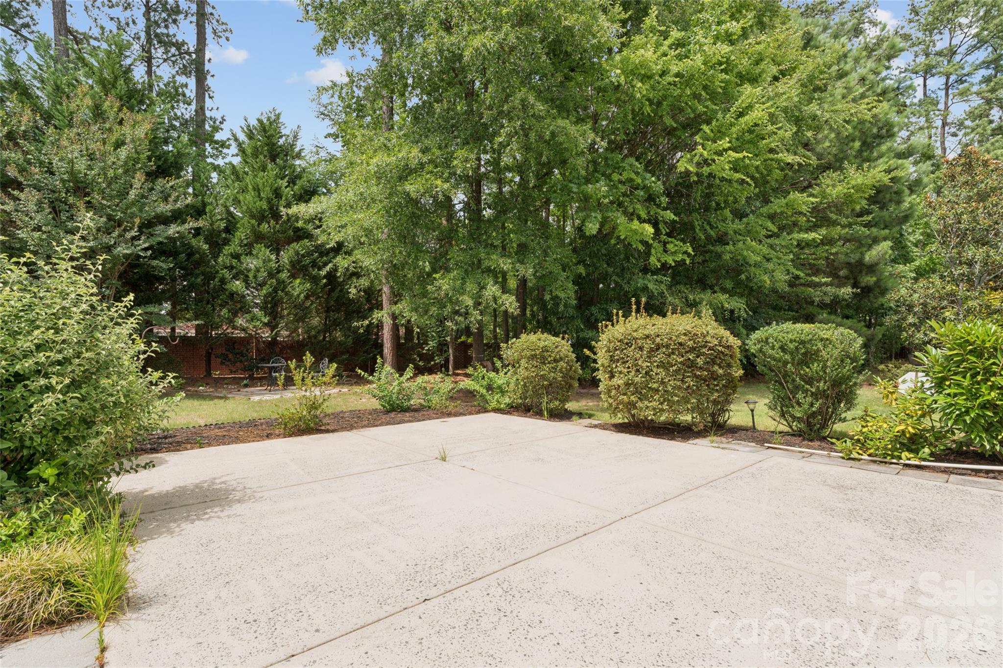 8426 Heron Glen Drive — Charlotte