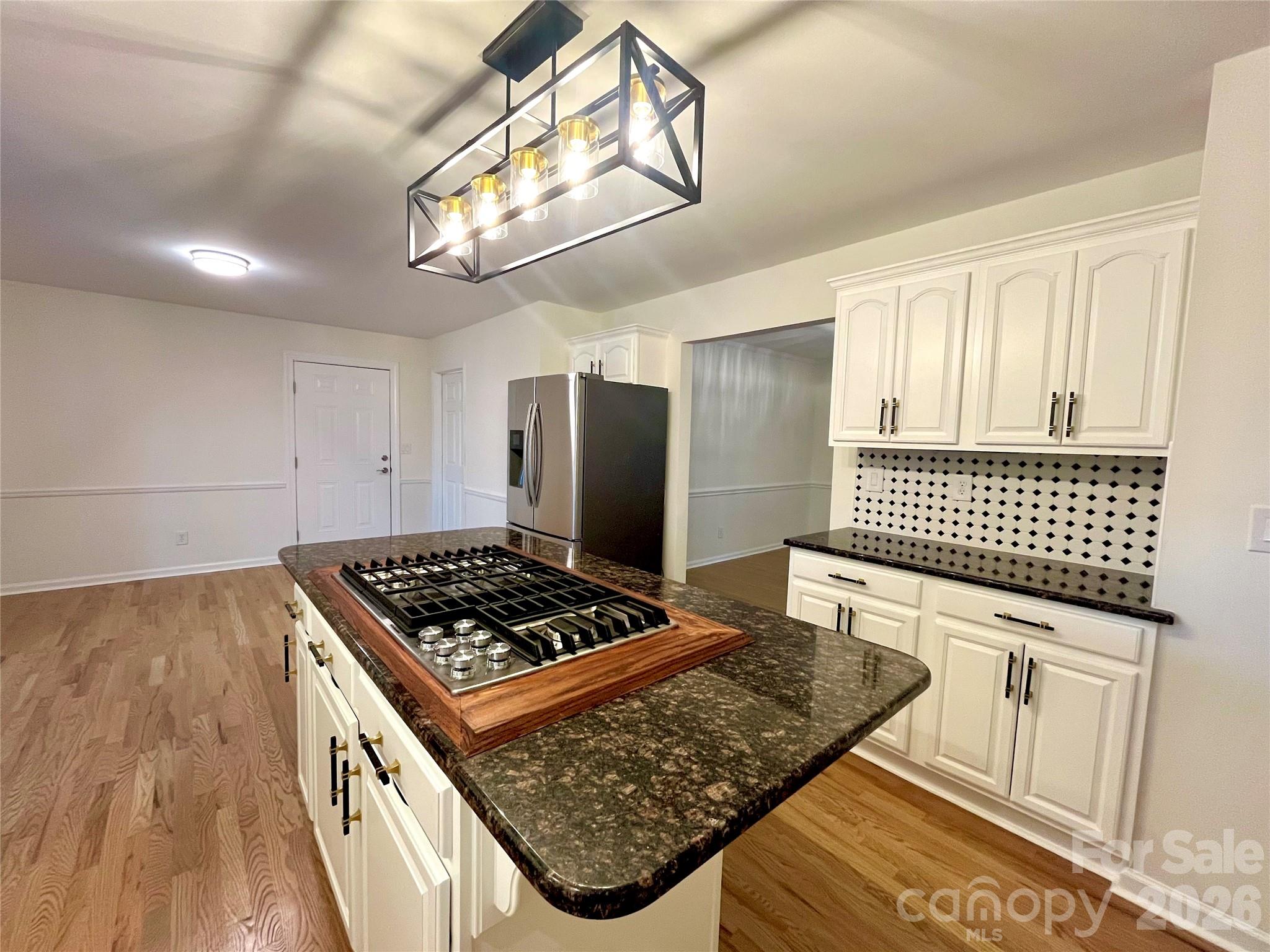 304 Travis Lane — Salisbury