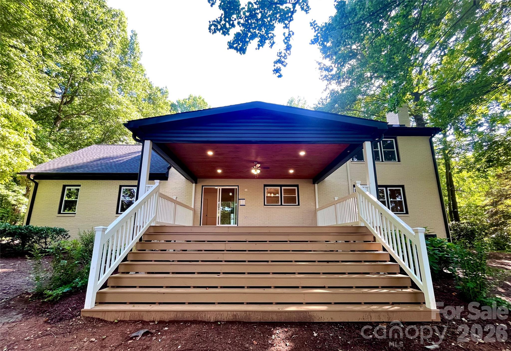 304 Travis Lane — Salisbury