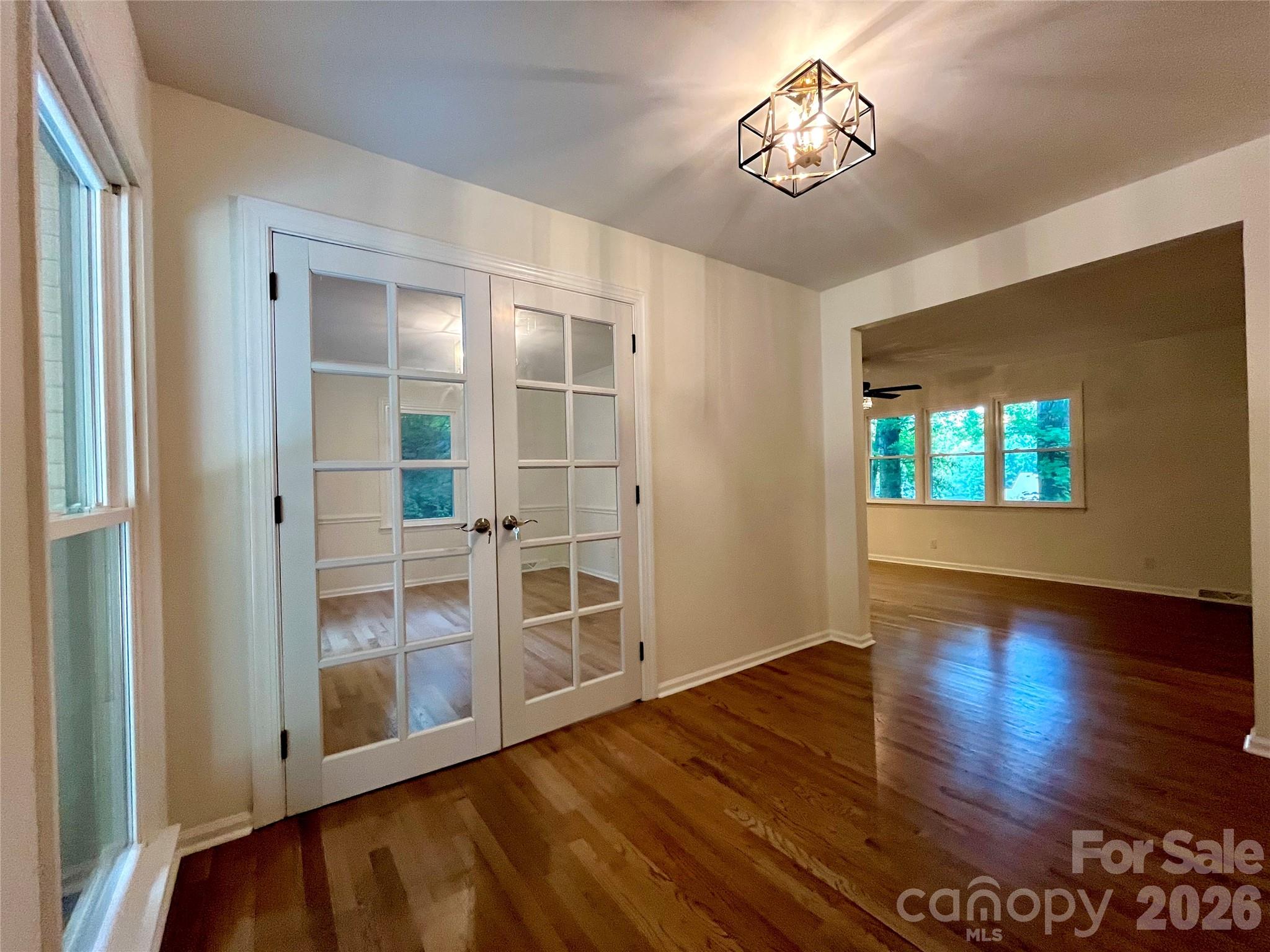 304 Travis Lane — Salisbury