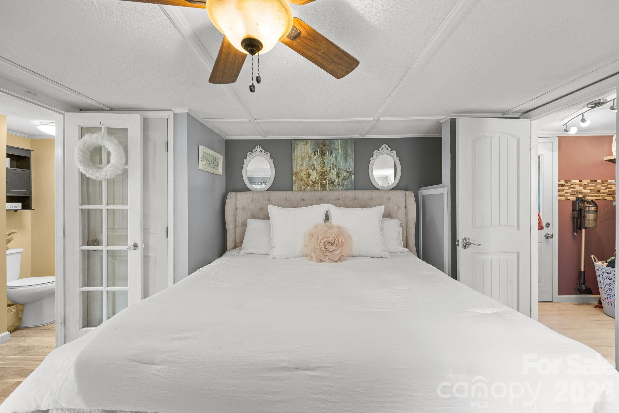 125 Ice Hollow Road — Zirconia
