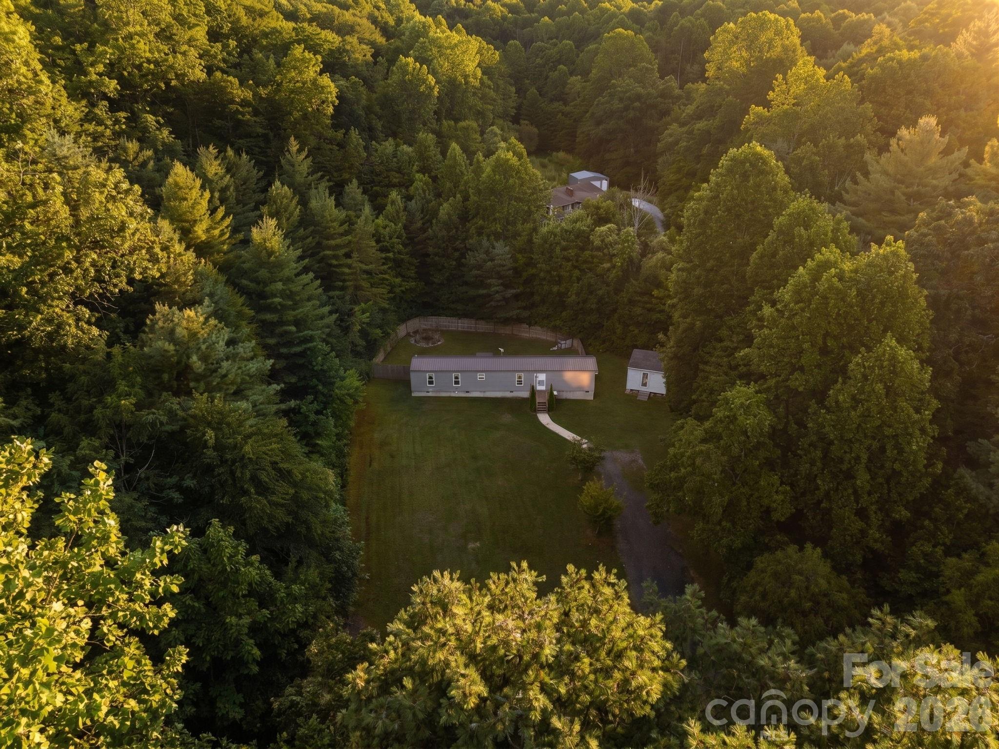 125 Ice Hollow Road — Zirconia