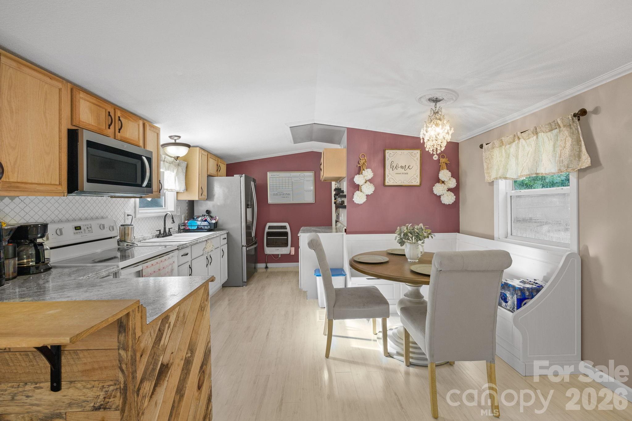 125 Ice Hollow Road — Zirconia