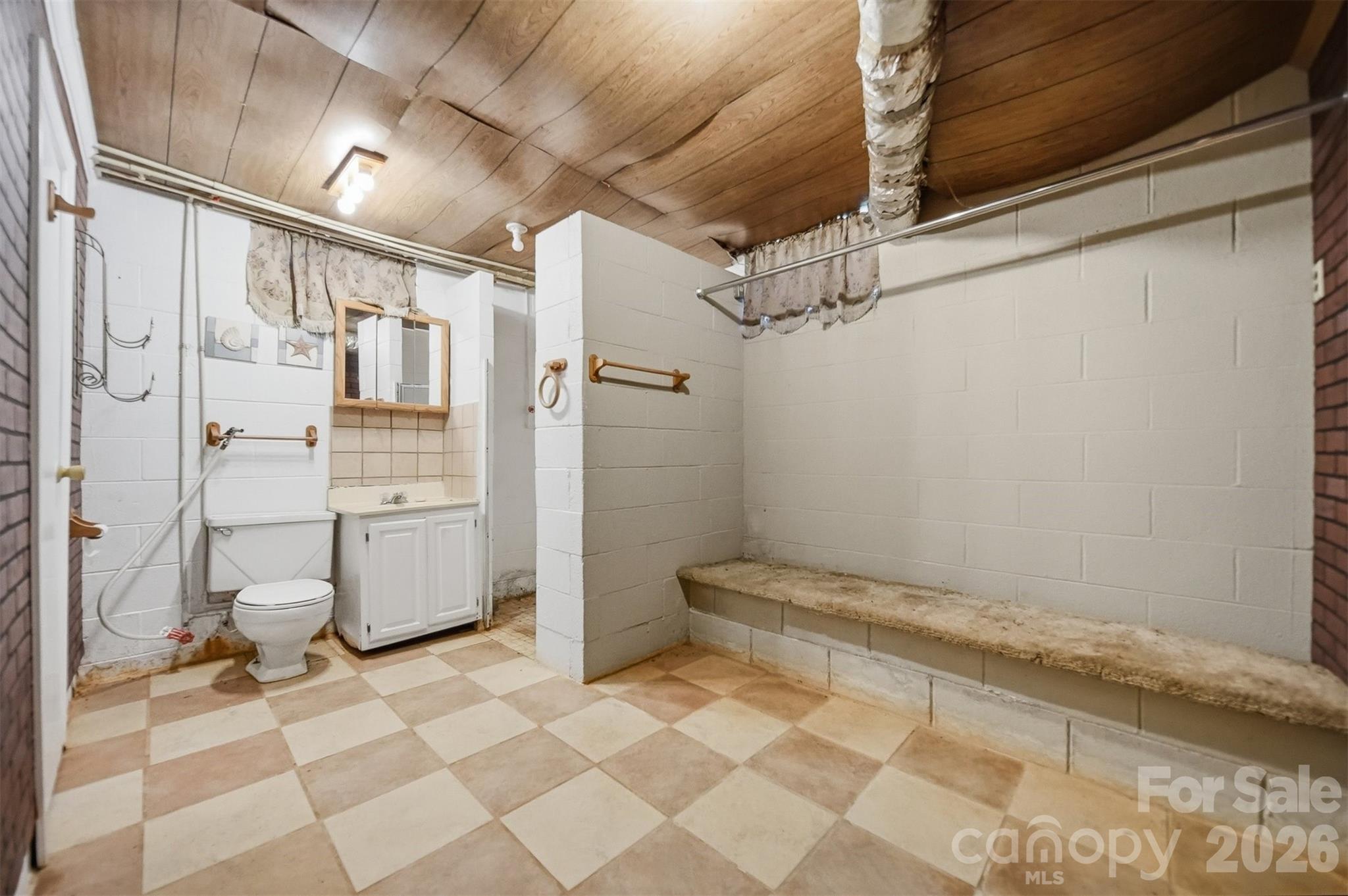 256 Liberty Church Road — Taylorsville