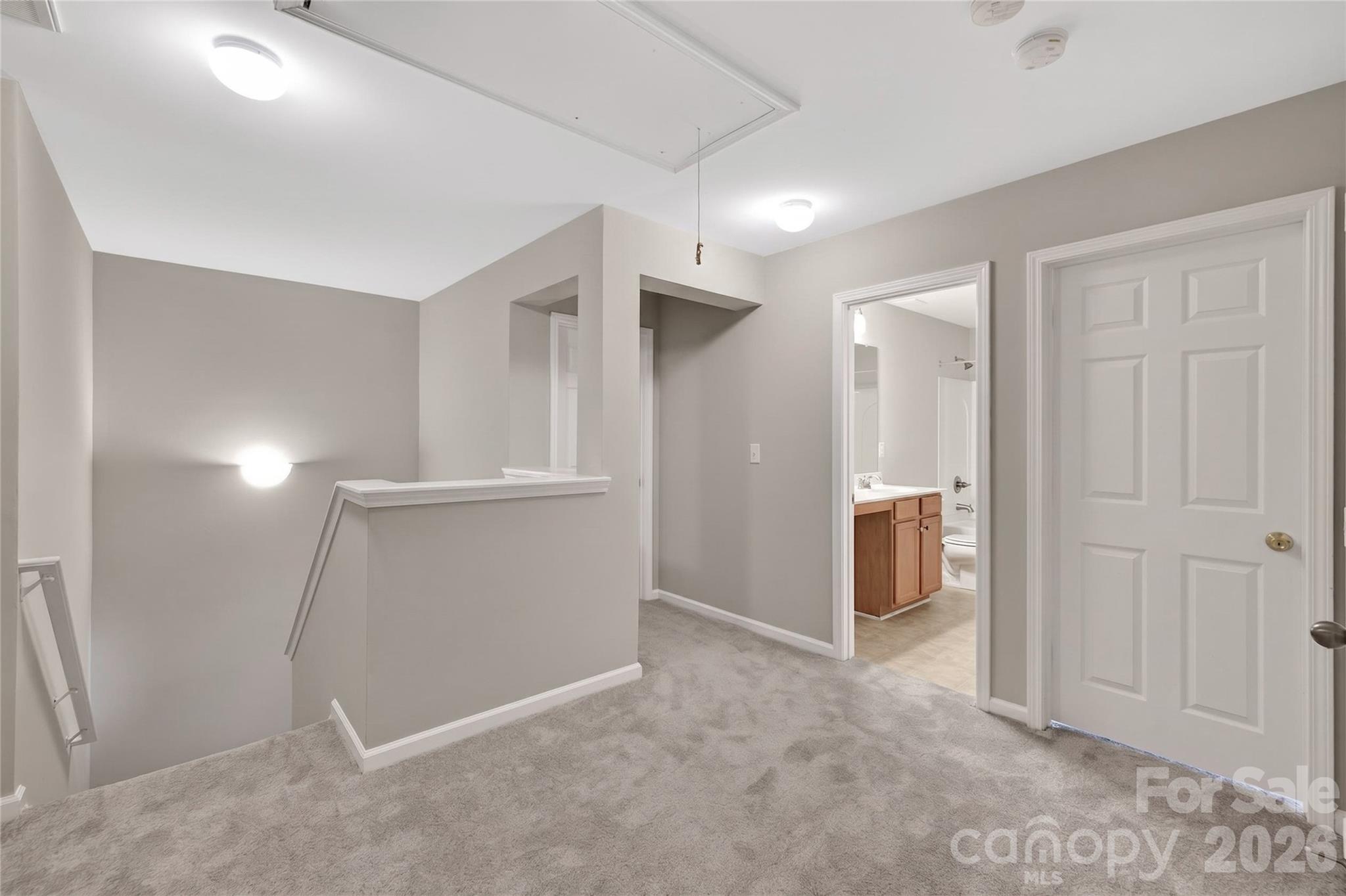 8932 Oransay Way — Charlotte