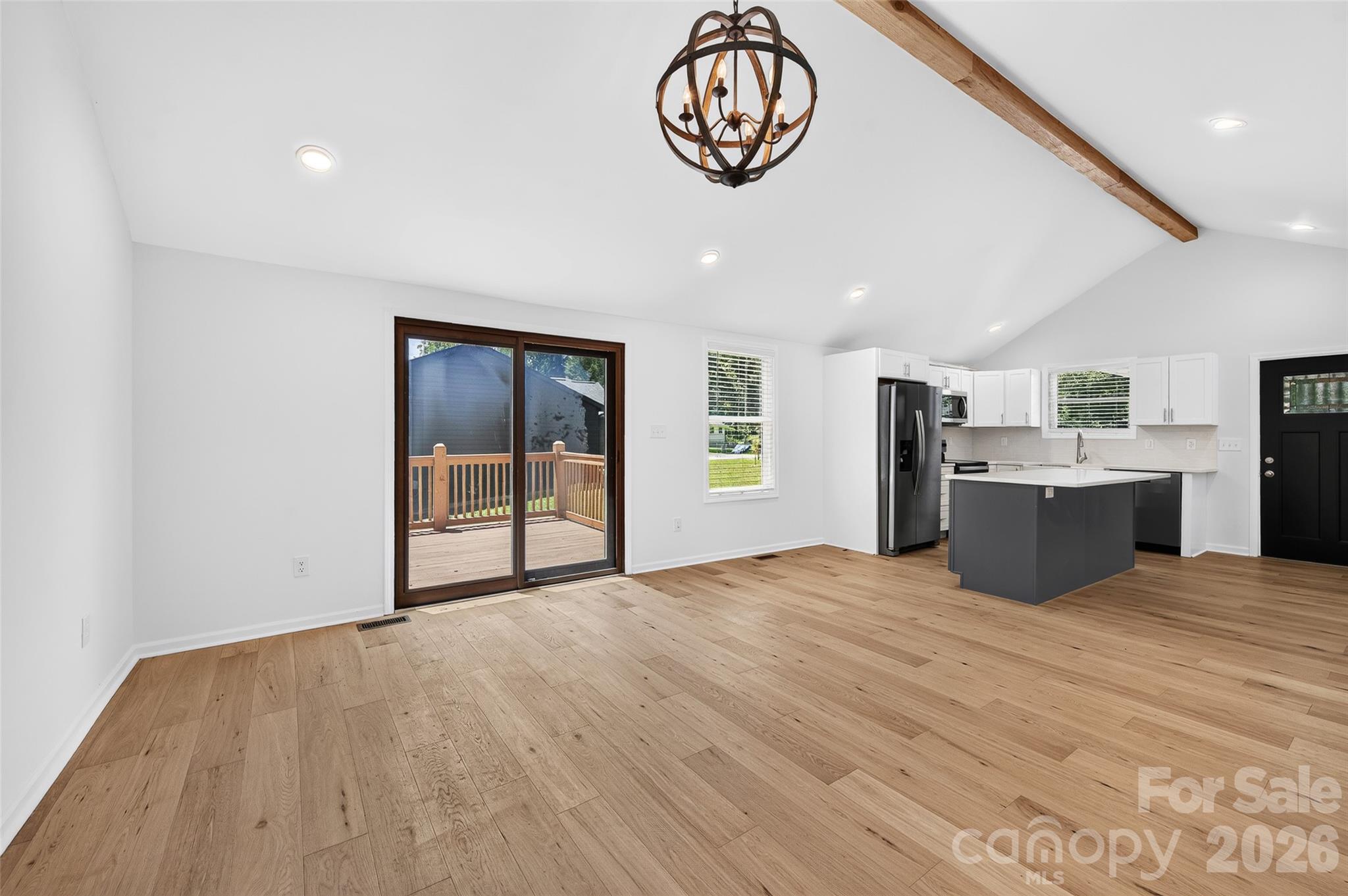 126 39th Avenue Court NW — Hickory