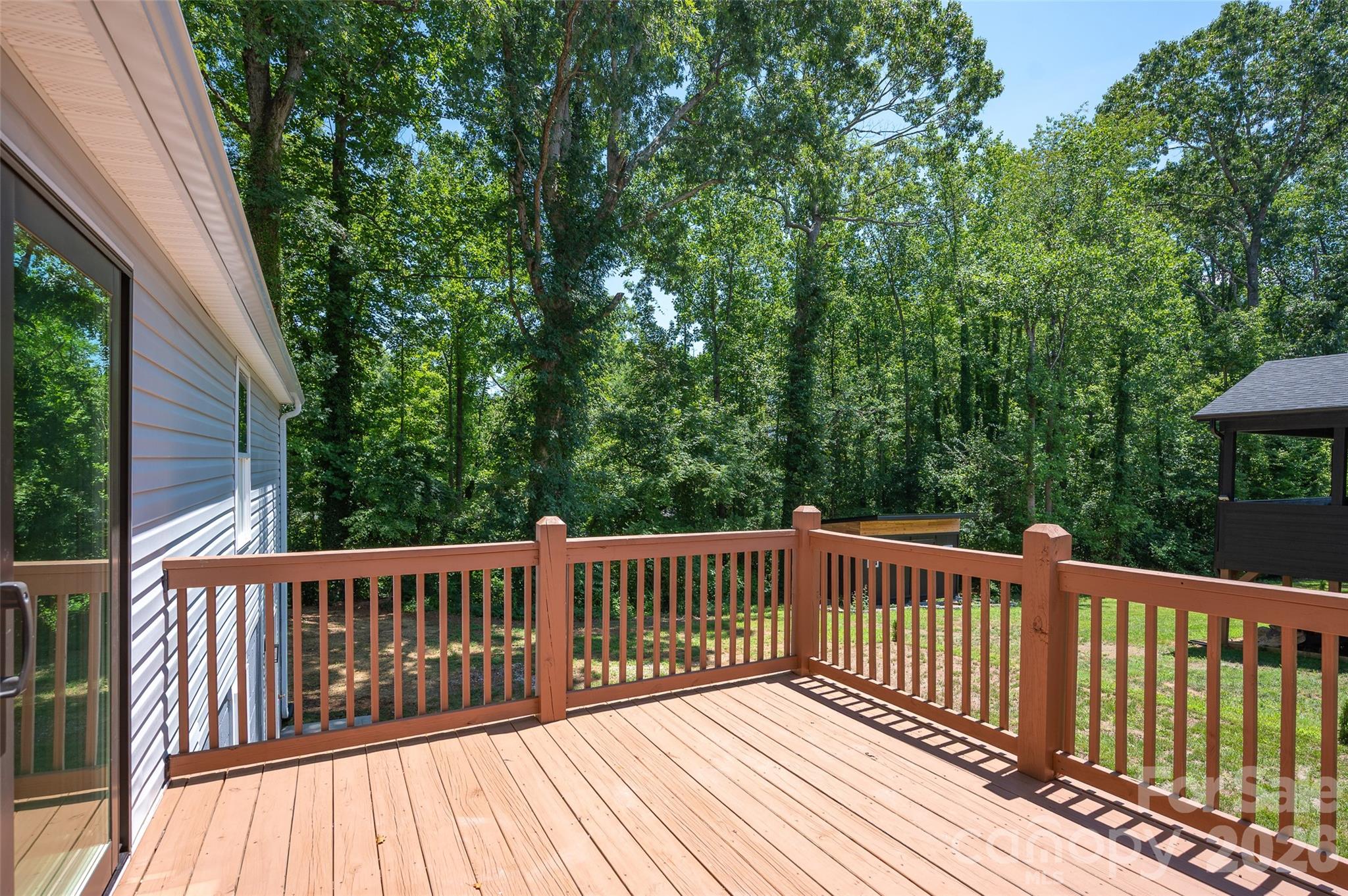 126 39th Avenue Court NW — Hickory