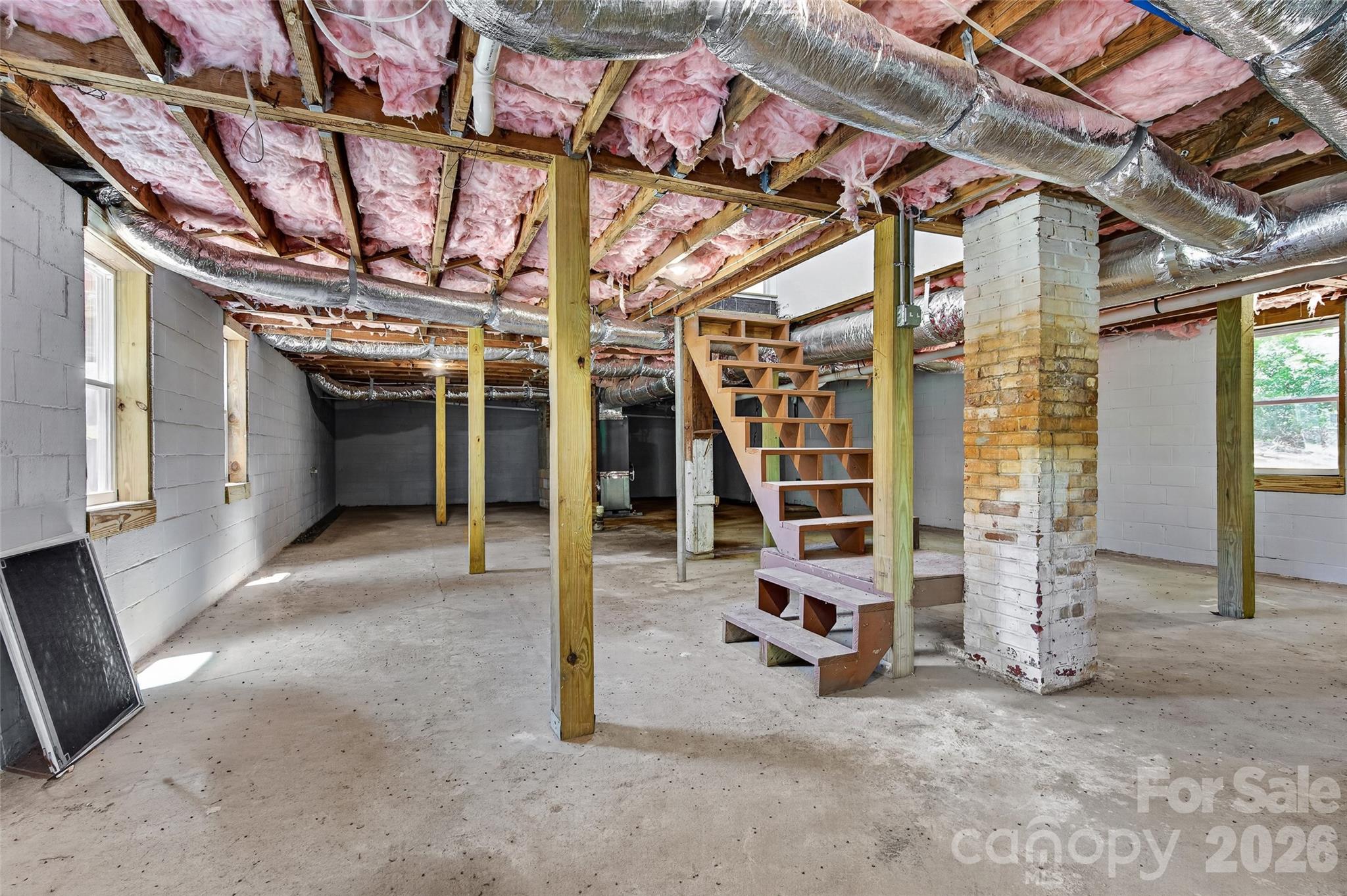 126 39th Avenue Court NW — Hickory