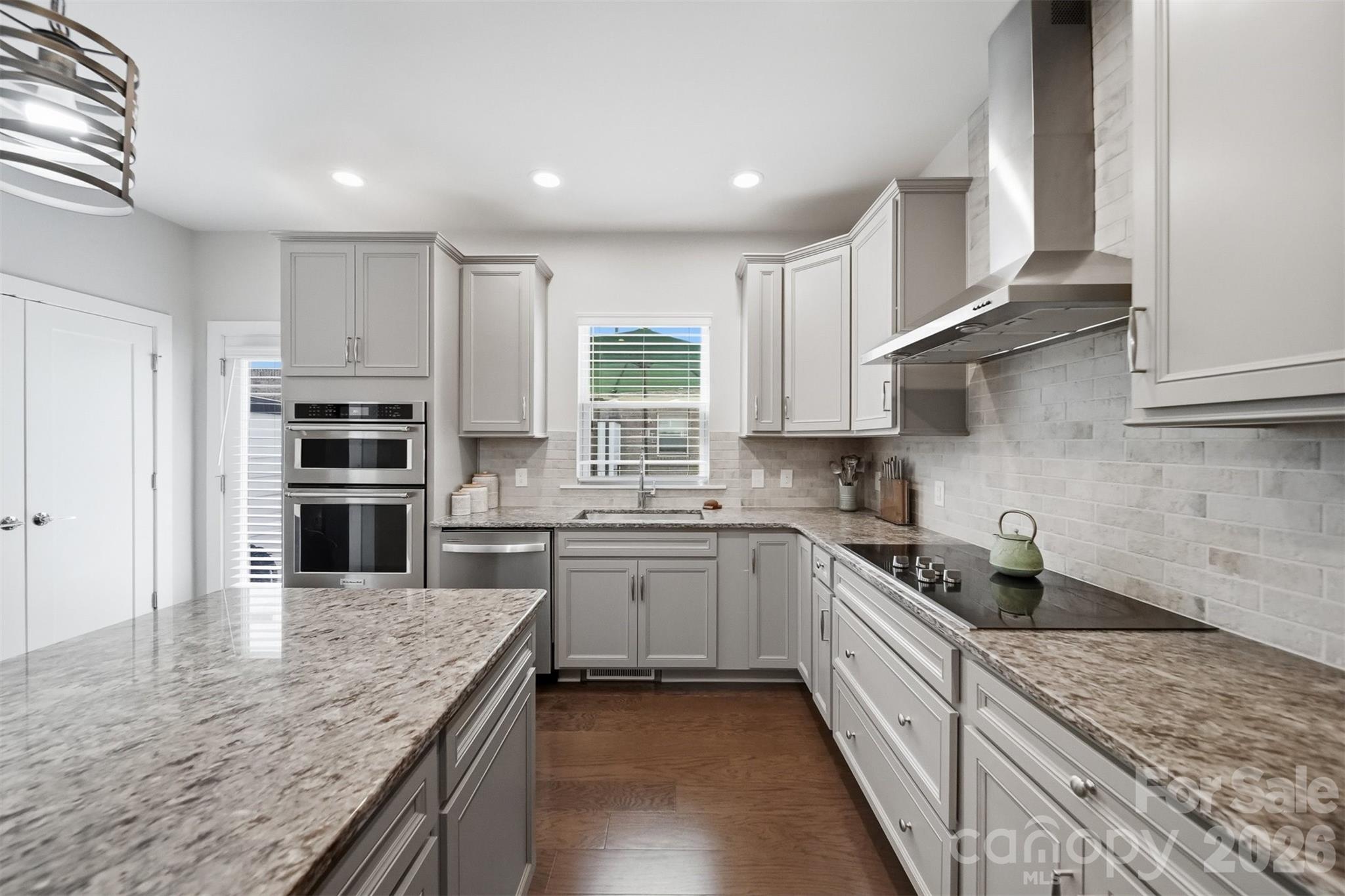 12022 Brooklyn Avenue — Charlotte
