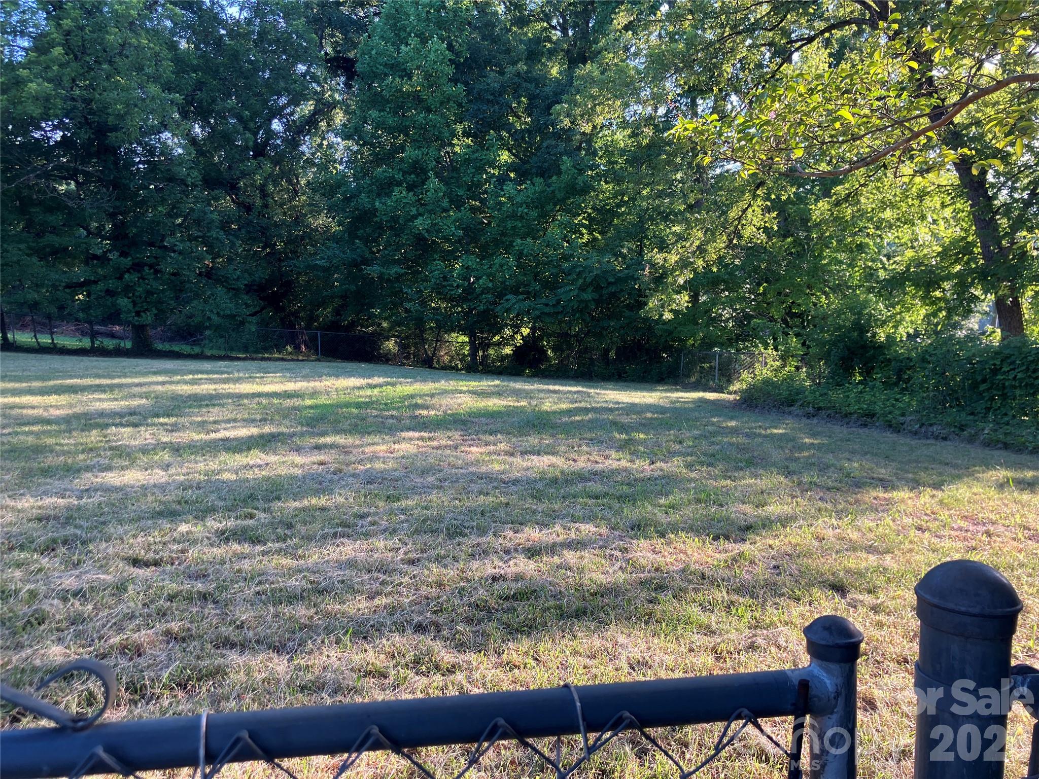 123 Dalehurst Drive — Forest City