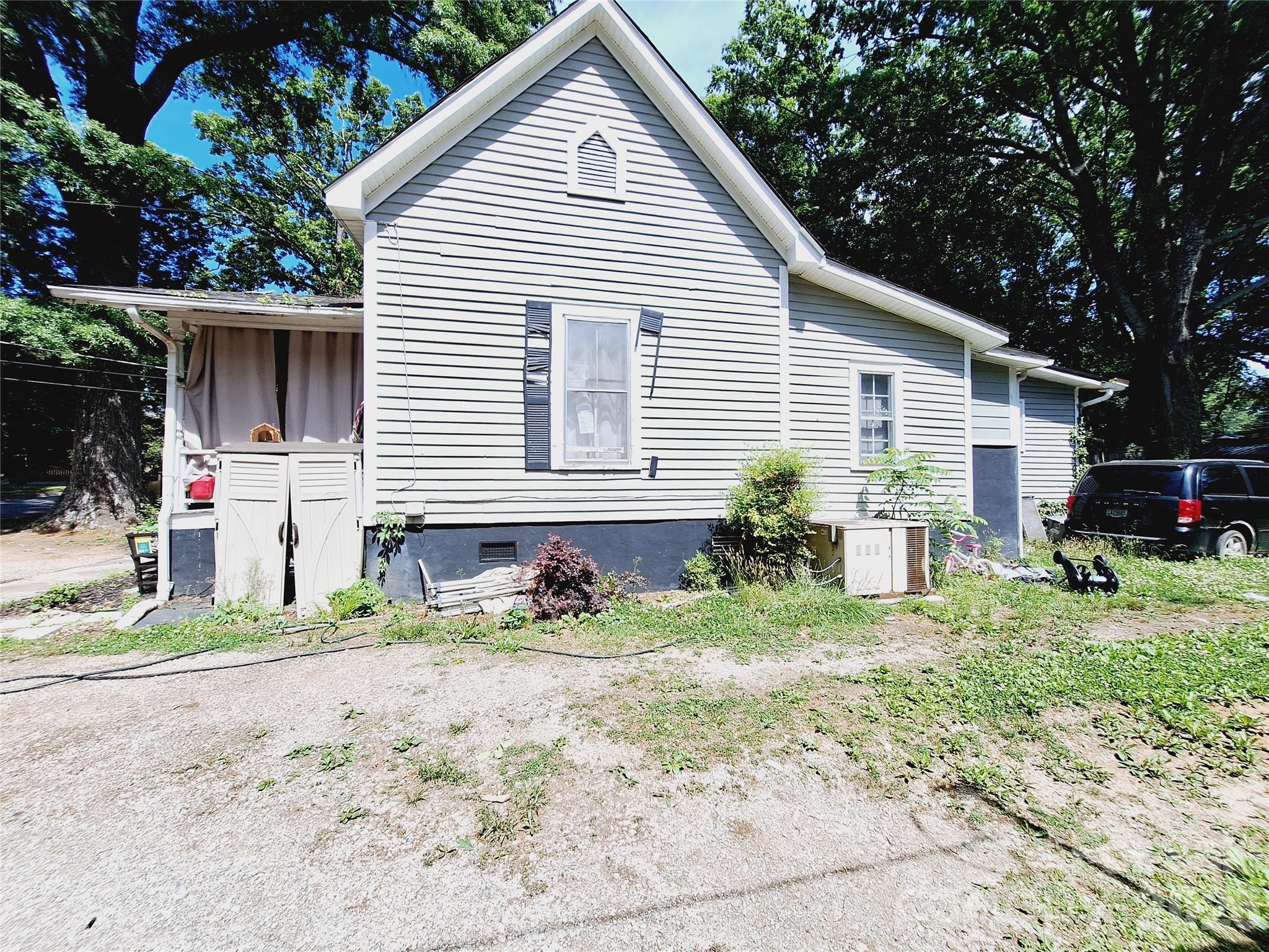 632 Wood Street — Statesville