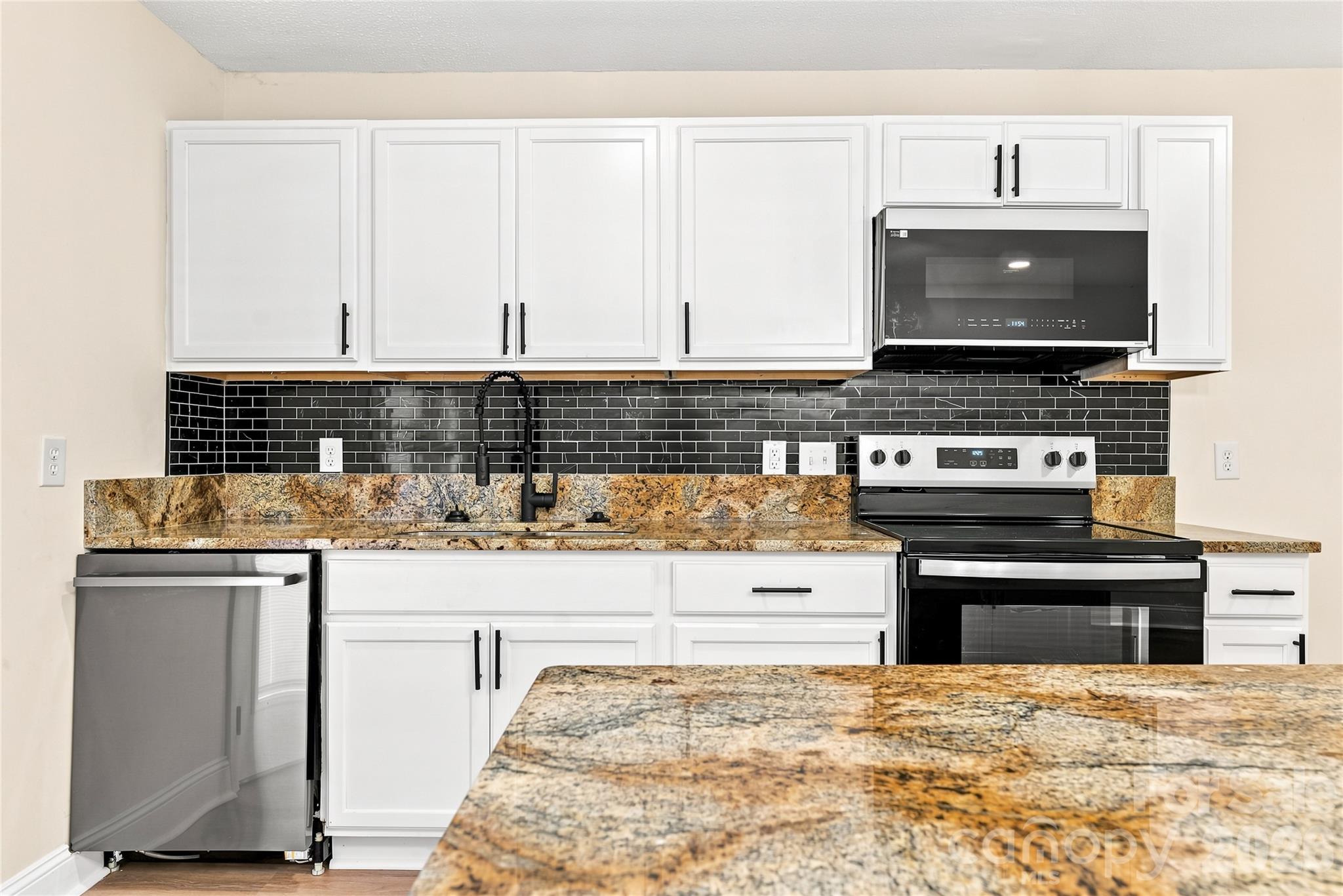 4900 Malibu Drive — Charlotte