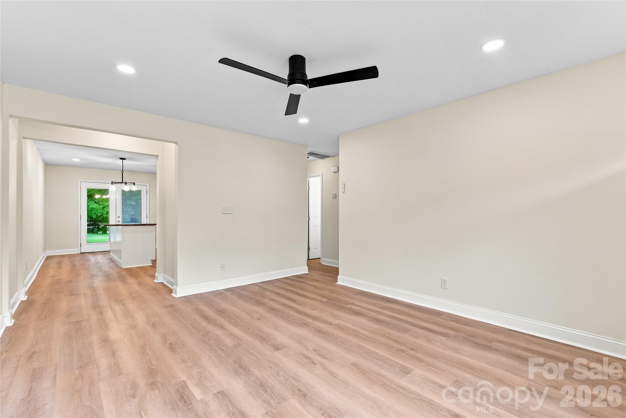 4900 Malibu Drive — Charlotte